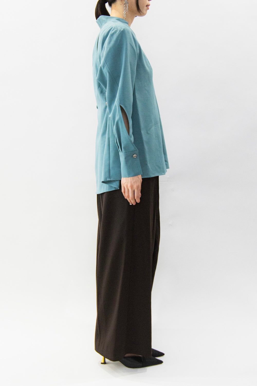 MURRAL Cross cut shirt (Ivory)