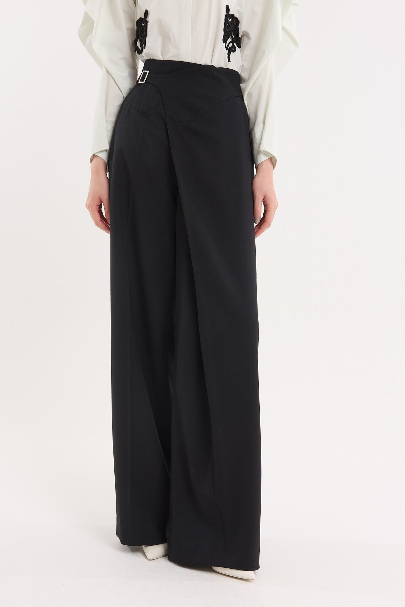 Gurkha asymmetry slacks (Black)