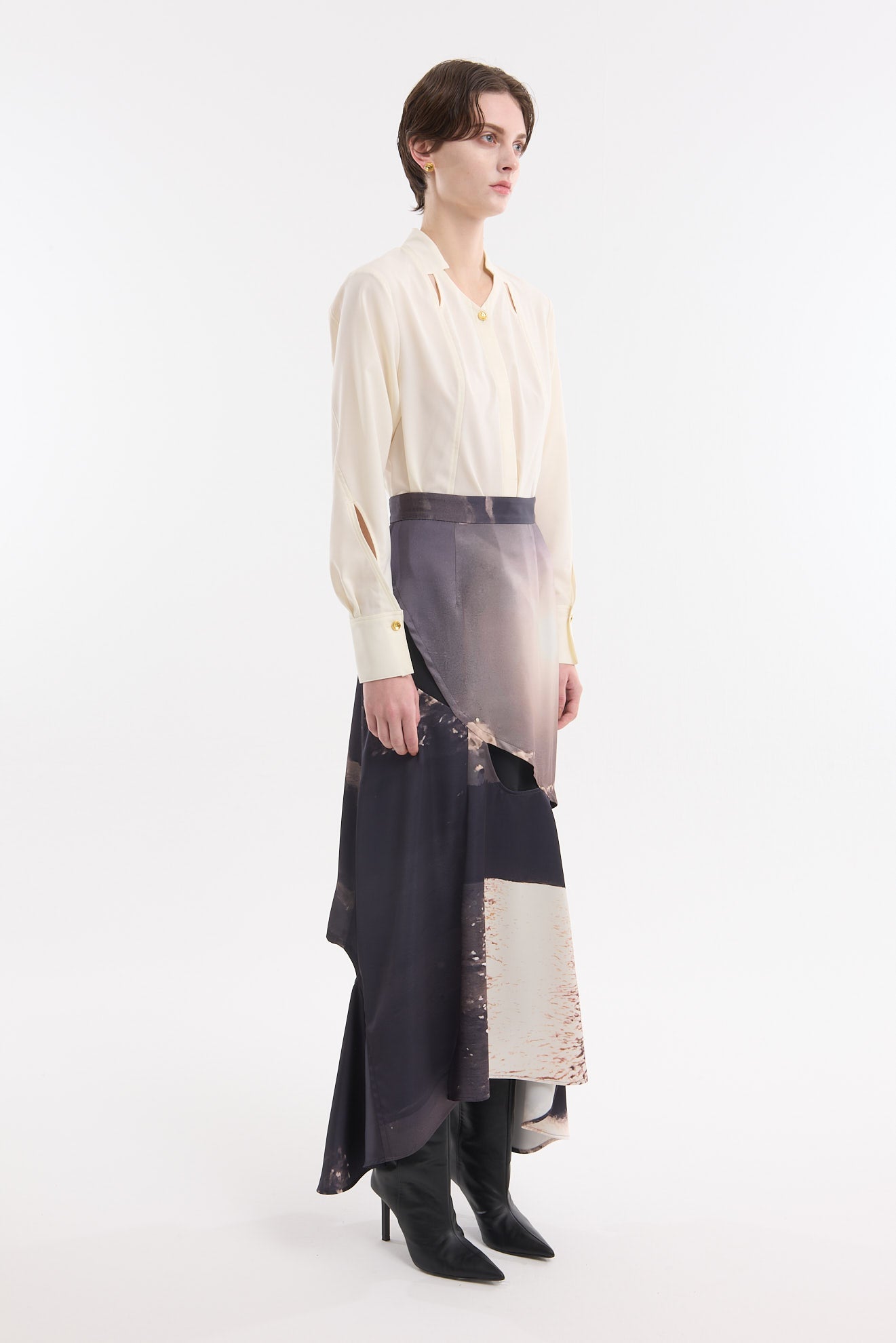Cross cut shirt (Ivory)