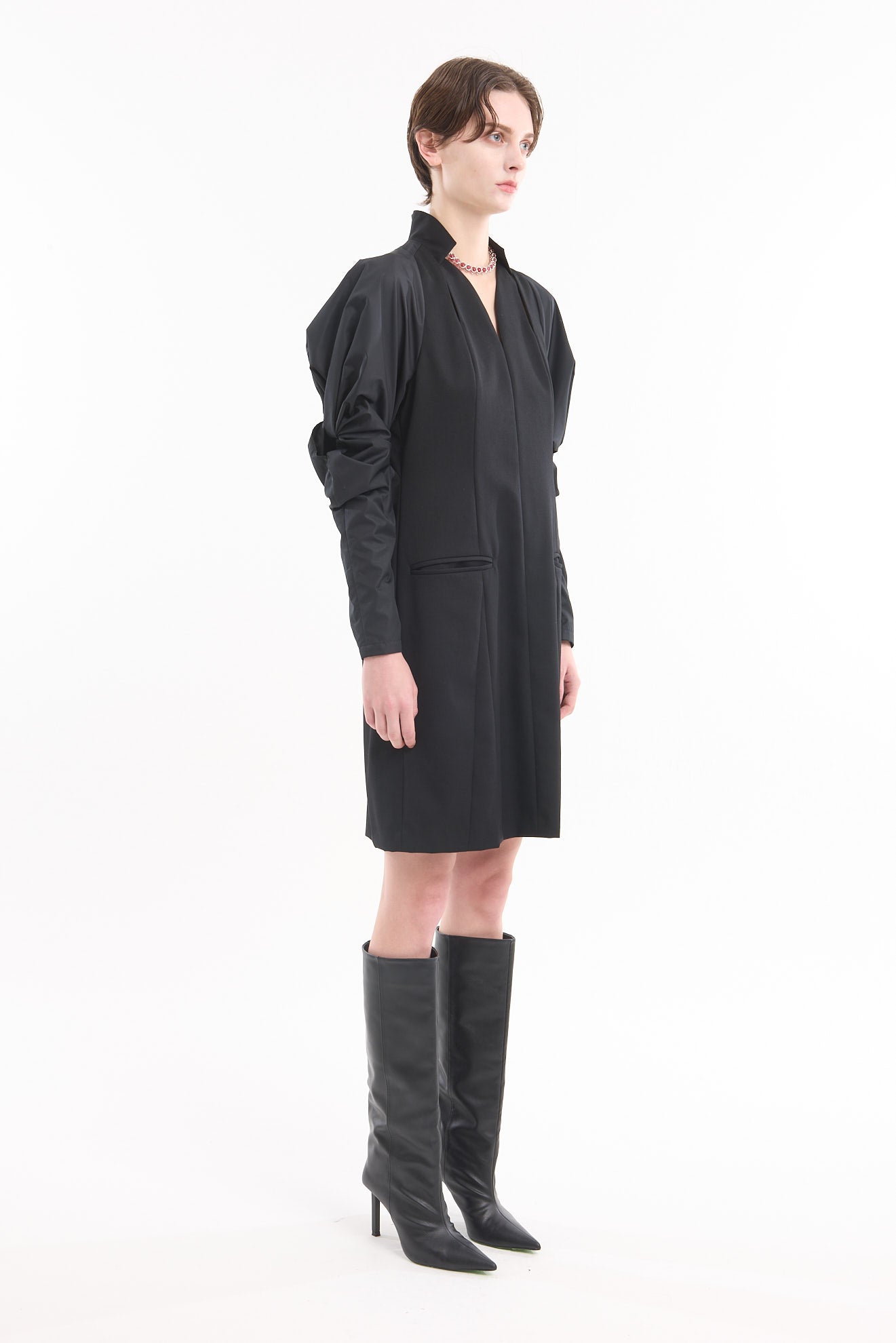 Twist sleeve mini dress (Black)