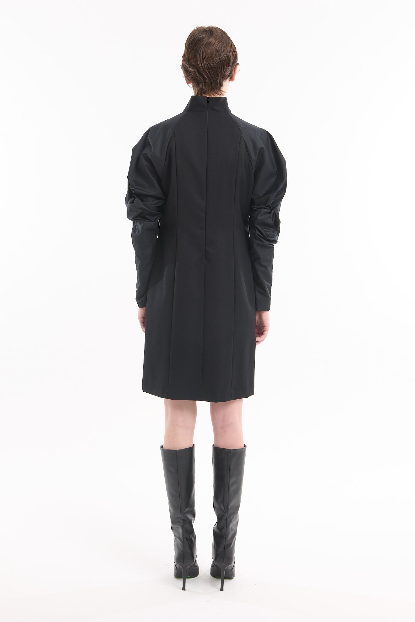 Twist sleeve mini dress (Black)