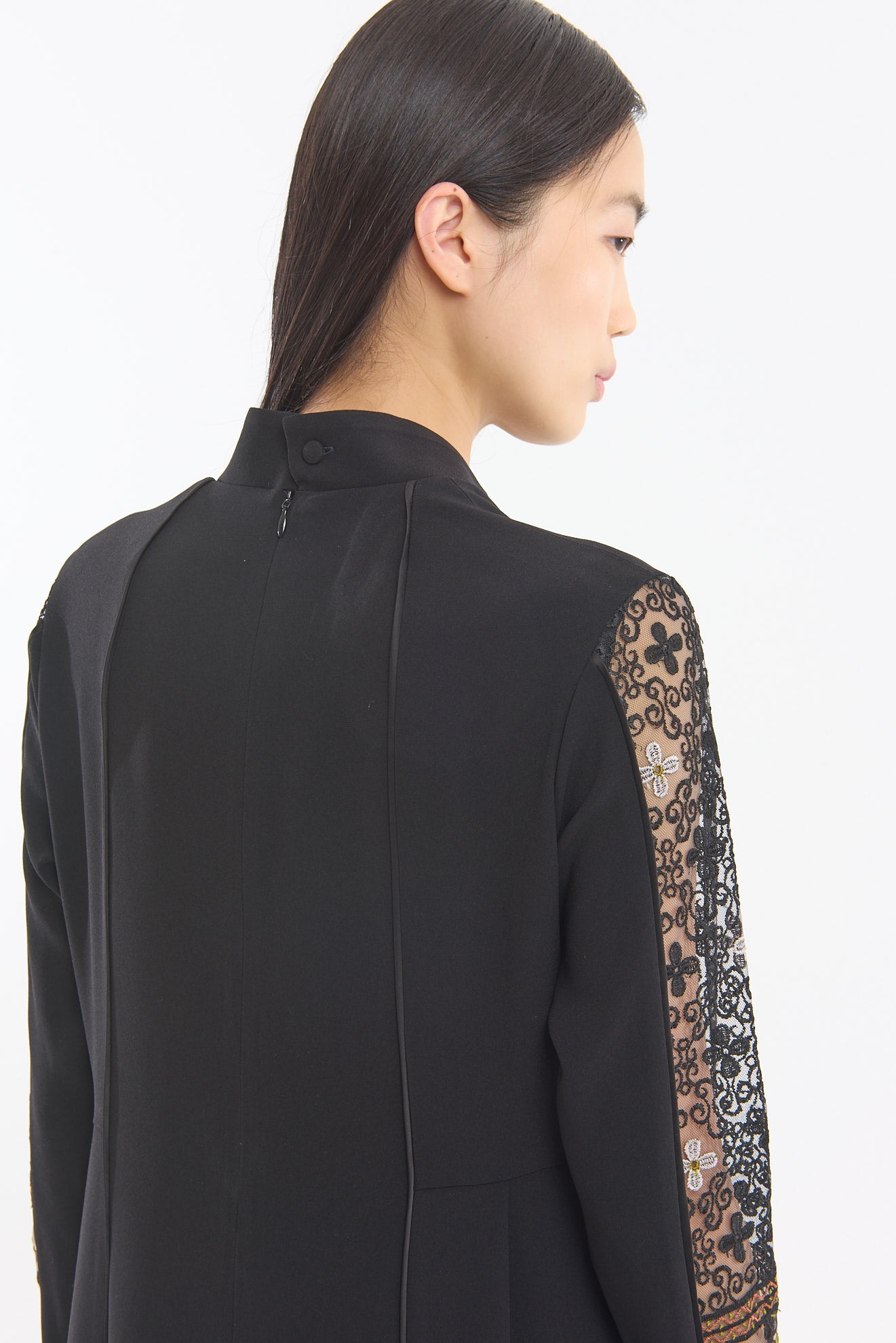 Petal collar lace dress (Black)