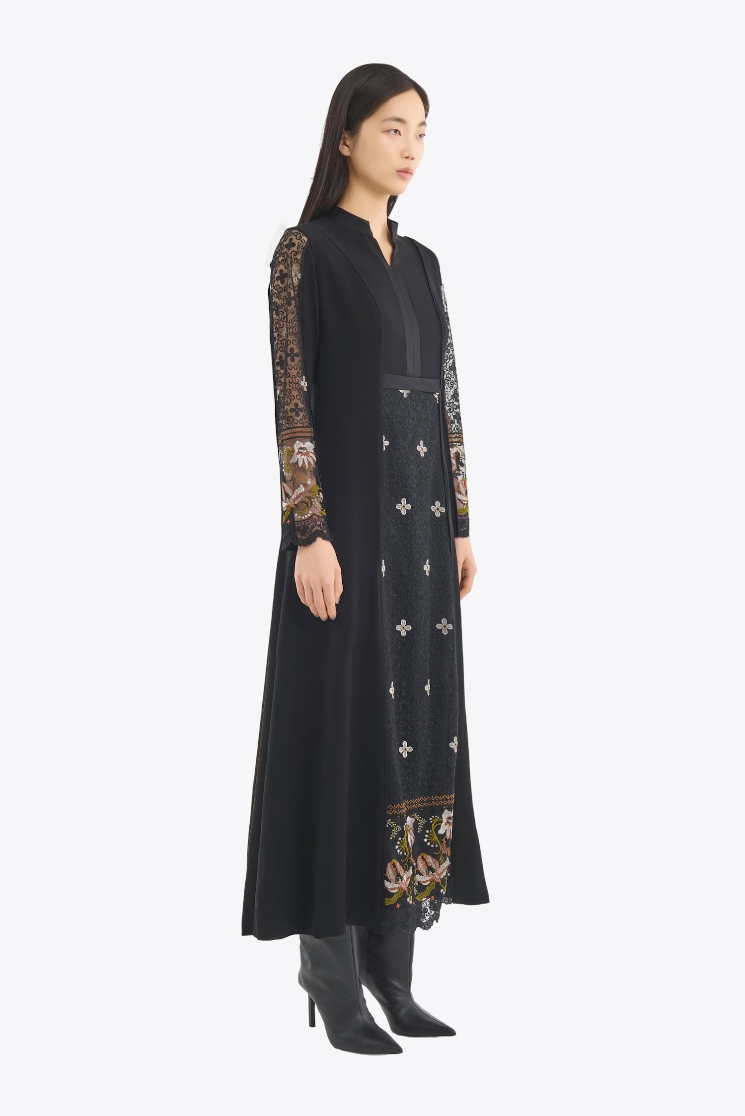 Framed flower lace dress (Black)