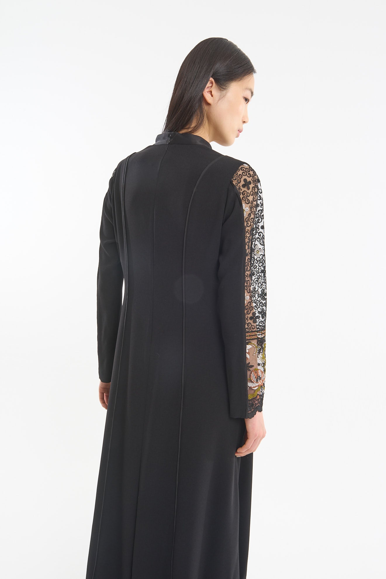Framed flower lace dress (Black)