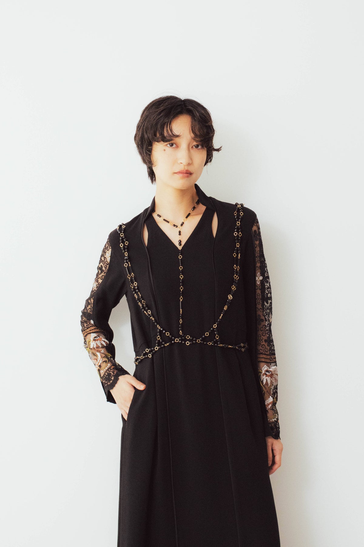 Petal collar lace dress set (Black)