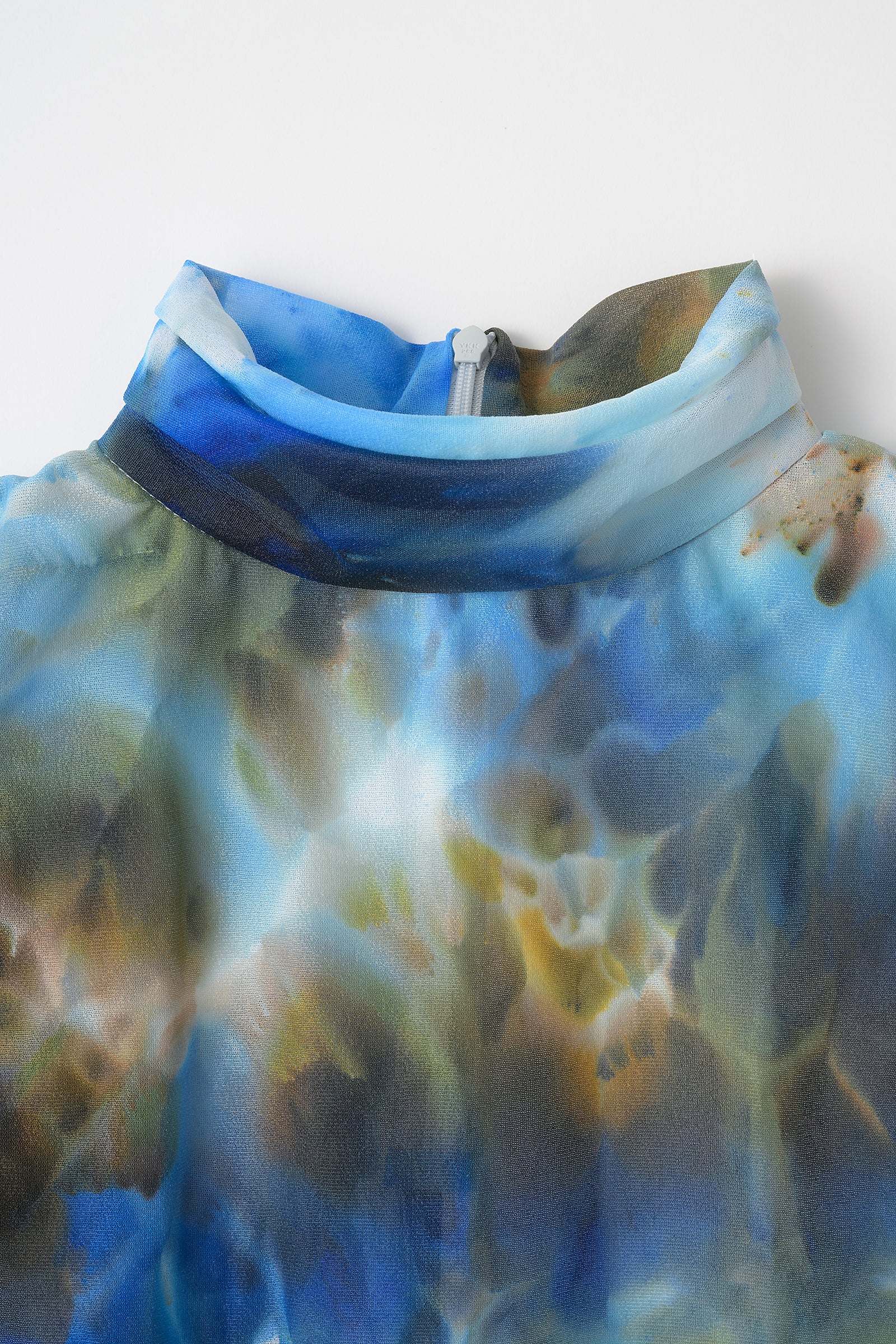 "Wake" sheer sleeveless top (Blue)