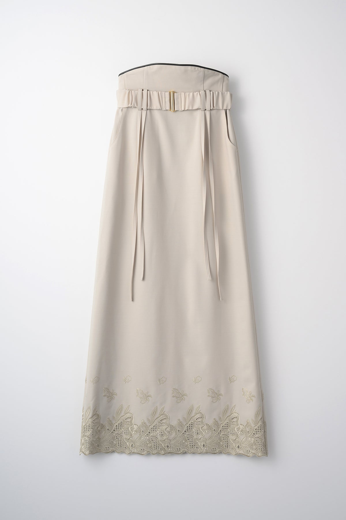 Morpho embroidery skirt (Ivory)