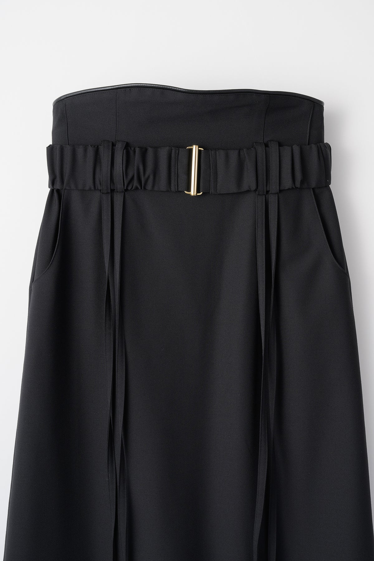 Morpho embroidery skirt (Black)