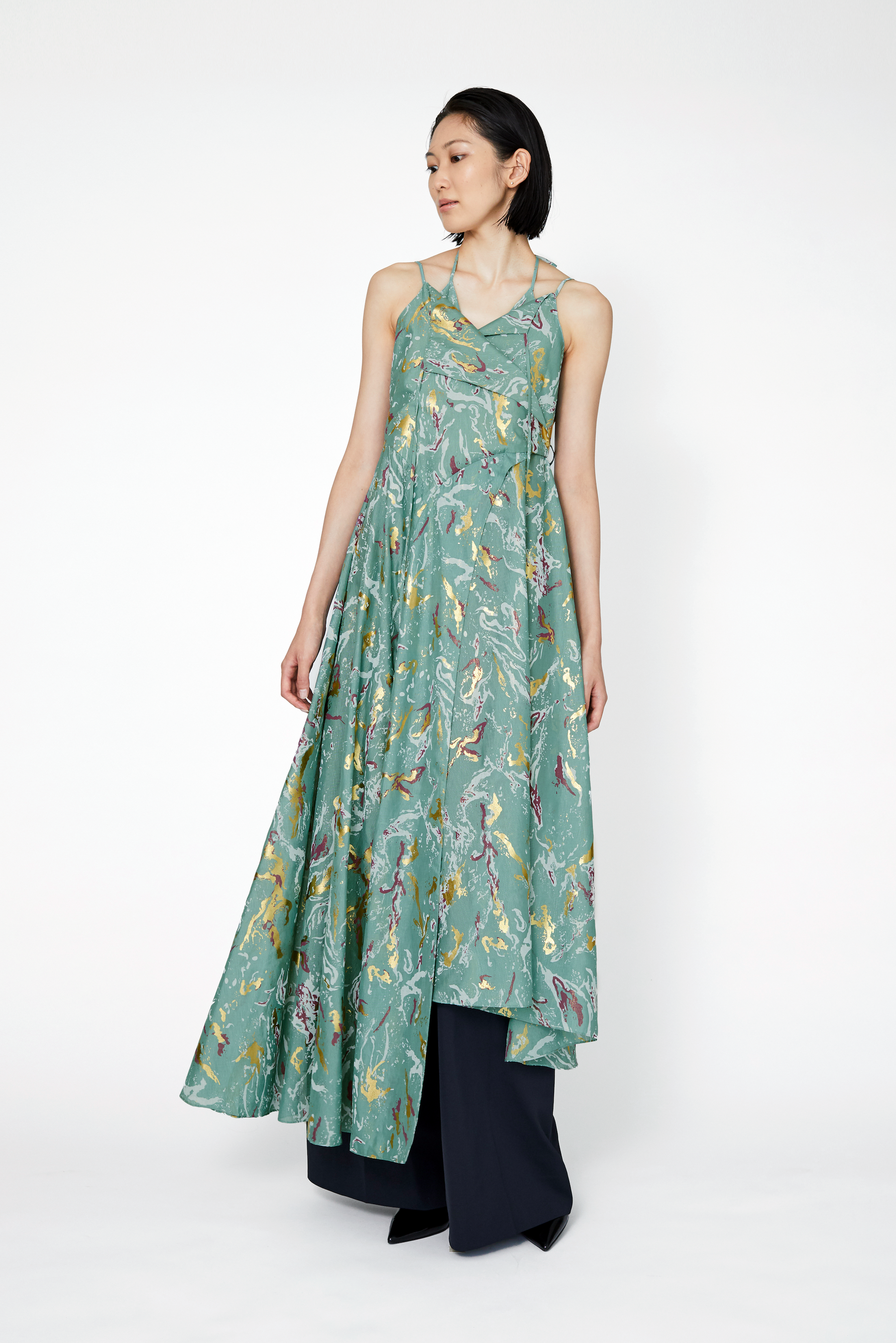 Flower vein foil camisole dress (Green)