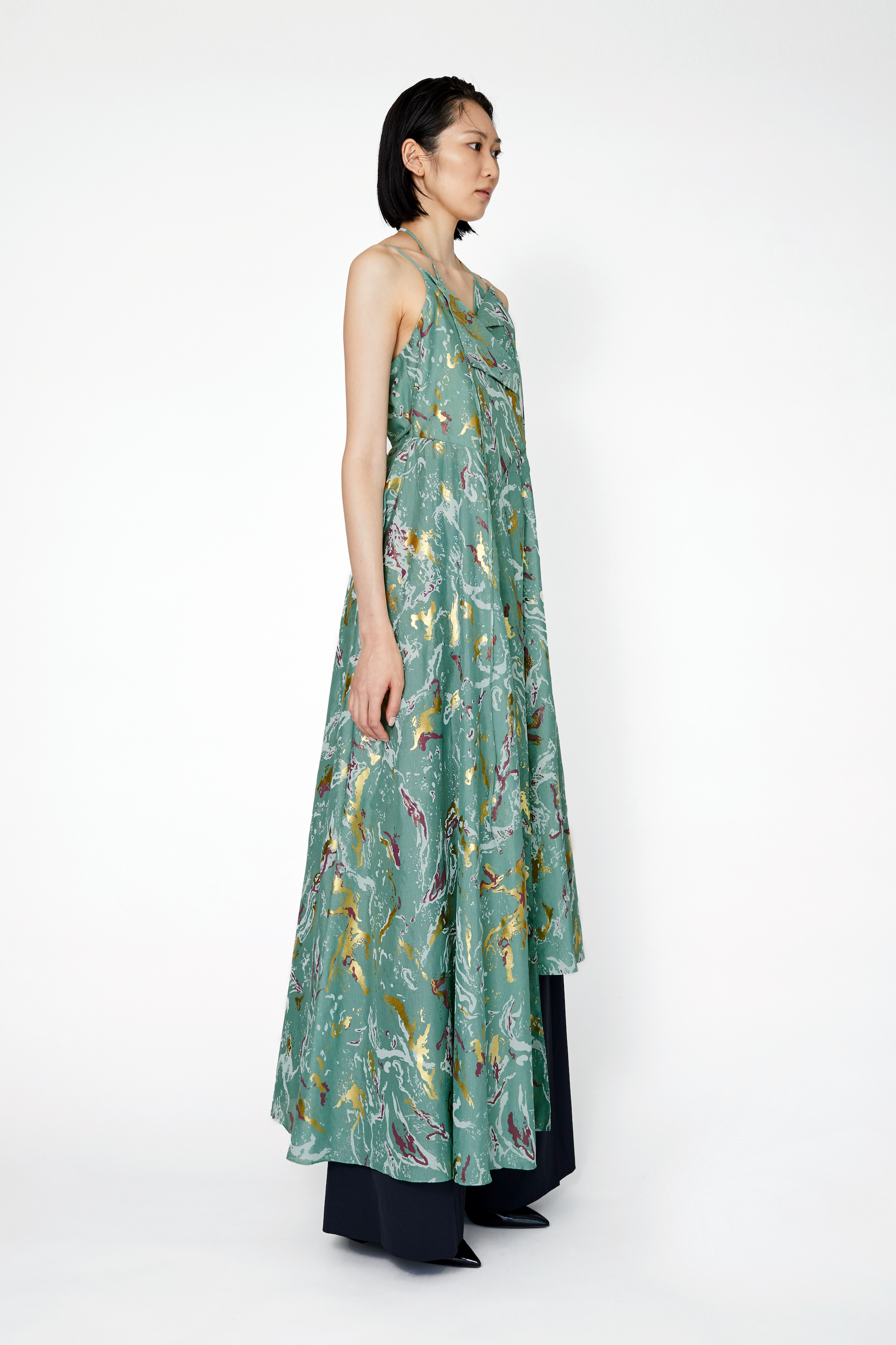 Flower vein foil camisole dress (Green)