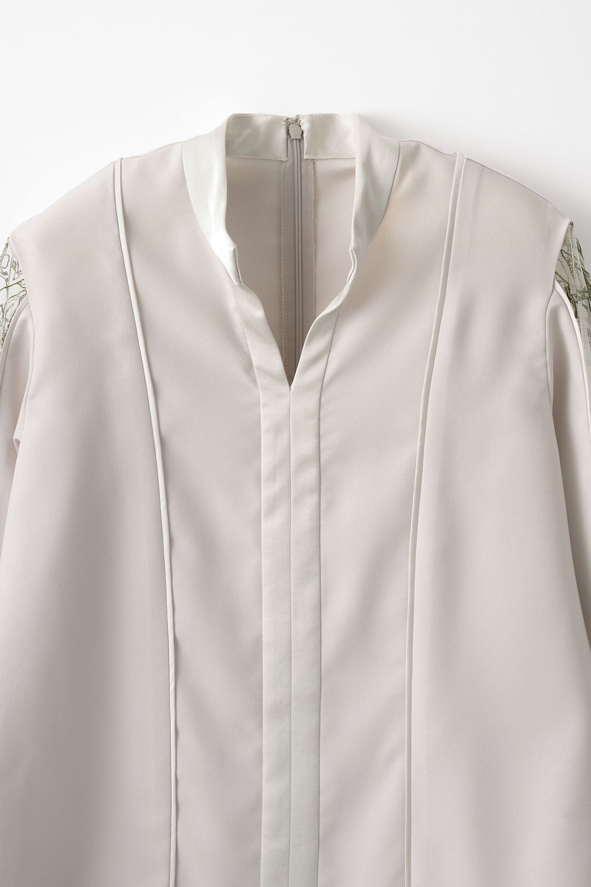 Tears flower lace tops (Light gray)