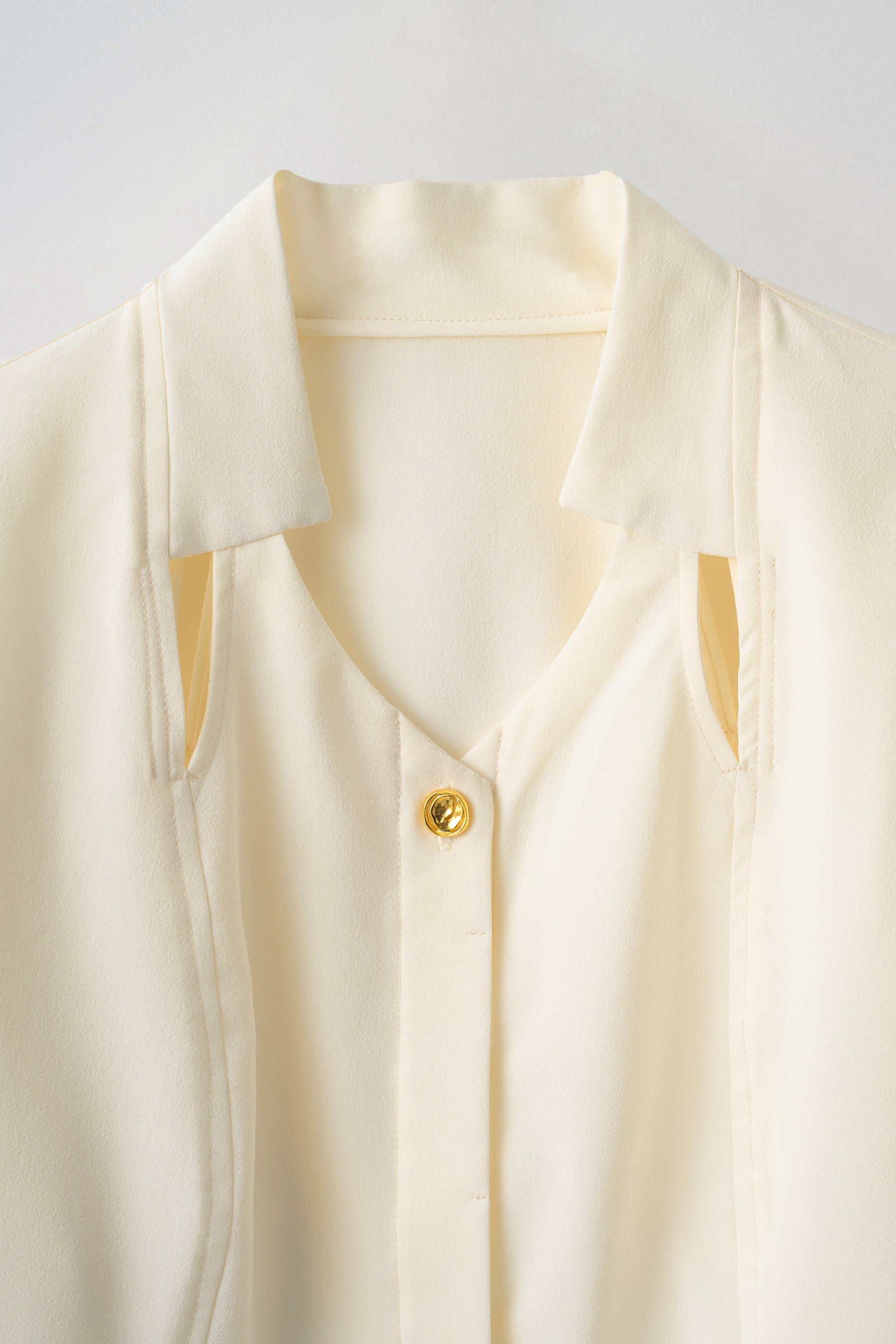 Cross cut shirt (Ivory)