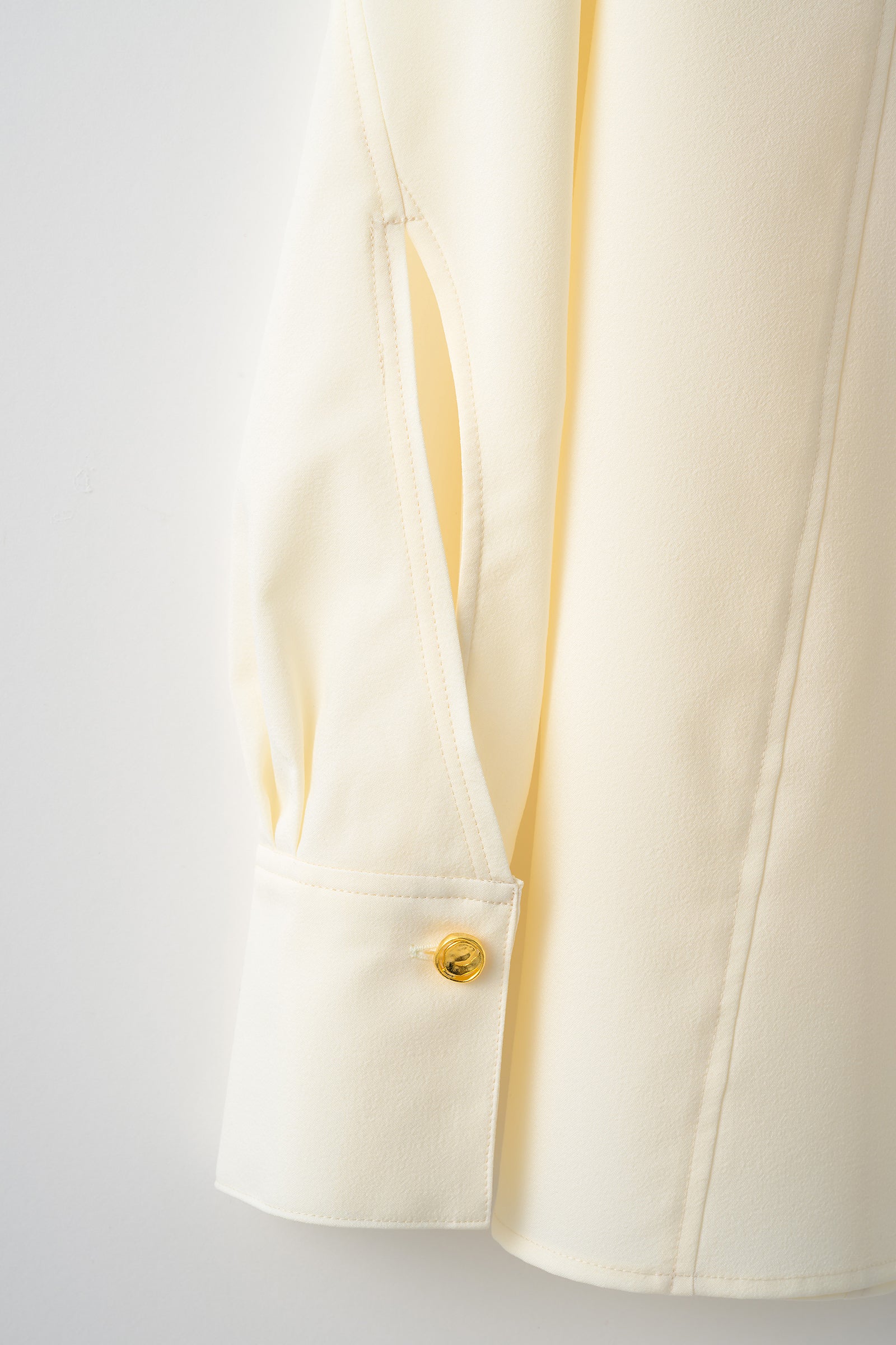 Cross cut shirt (Ivory)