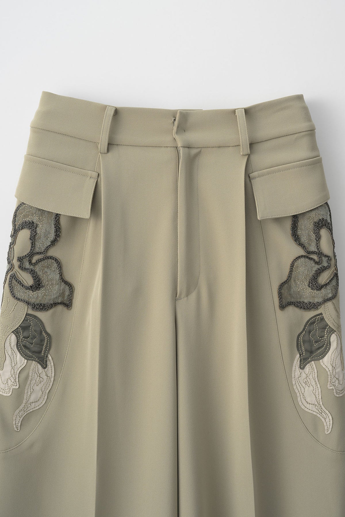 Patchwork embroidered slacks (Smoked khaki)