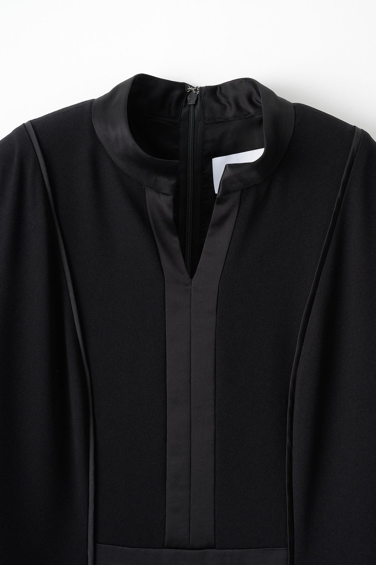 Framed flower lace dress (Black)