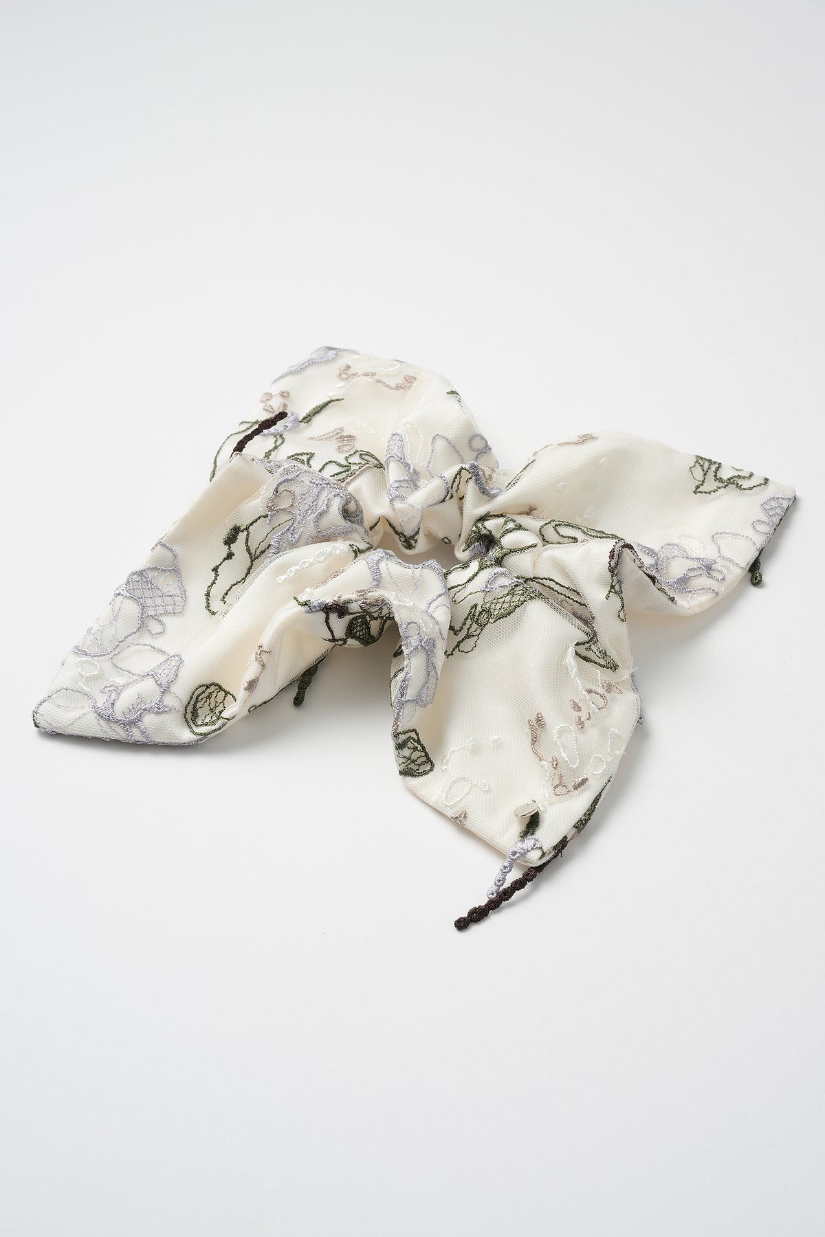 Tears flower lace scrunchie (White)