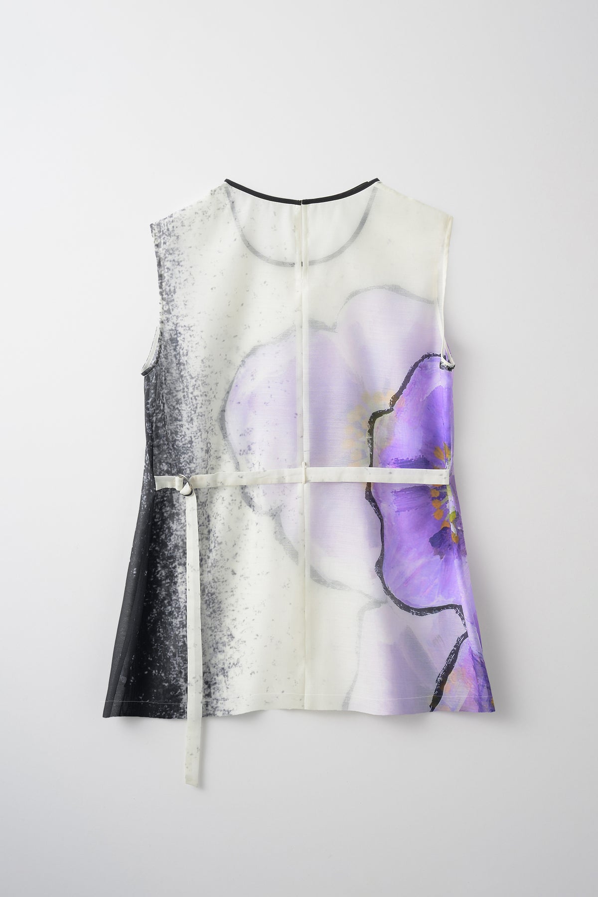 "Poppy" drawing tops (Ivory)