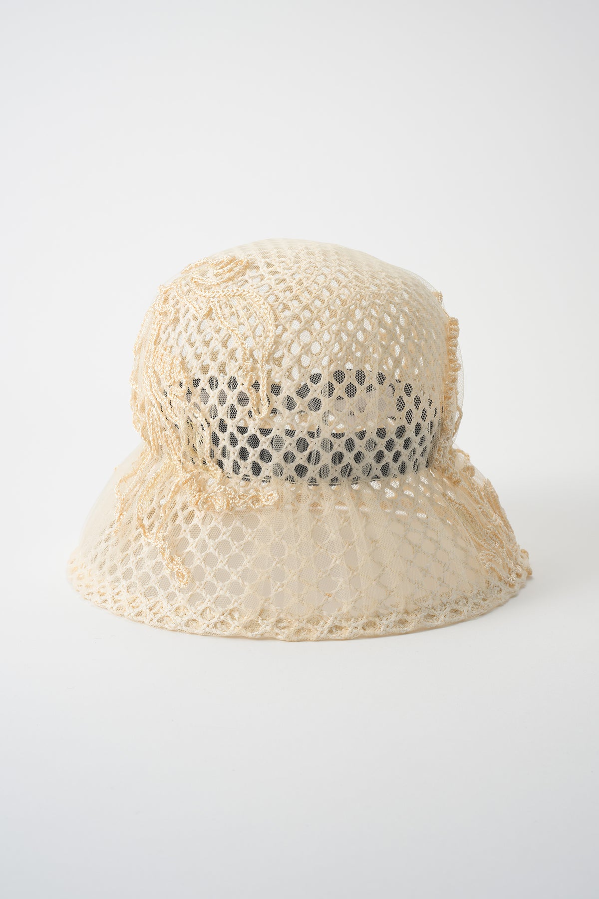 "Sea pea" Embroidered hat (Ivory)
