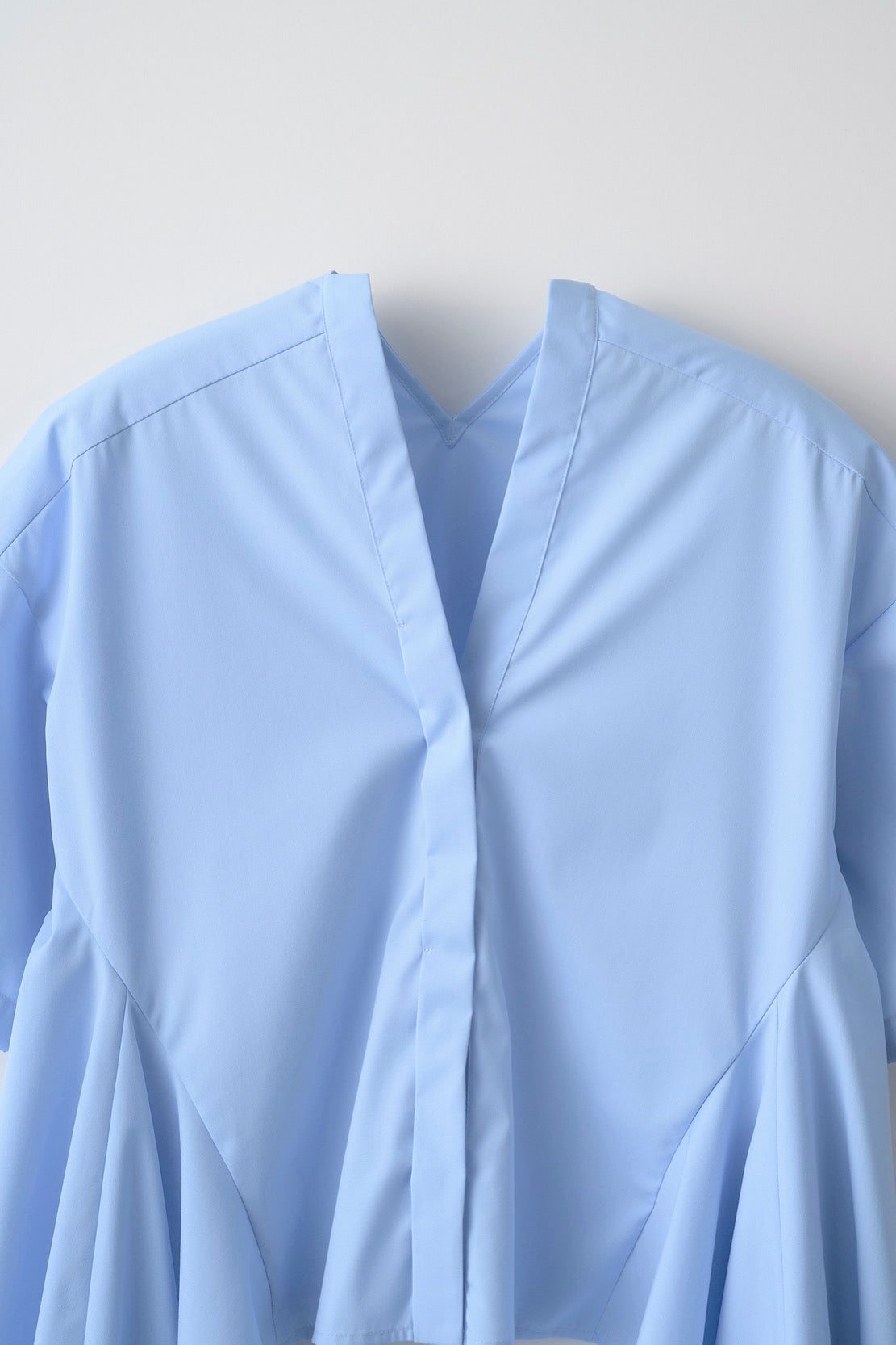 Tail shirt (Light blue)