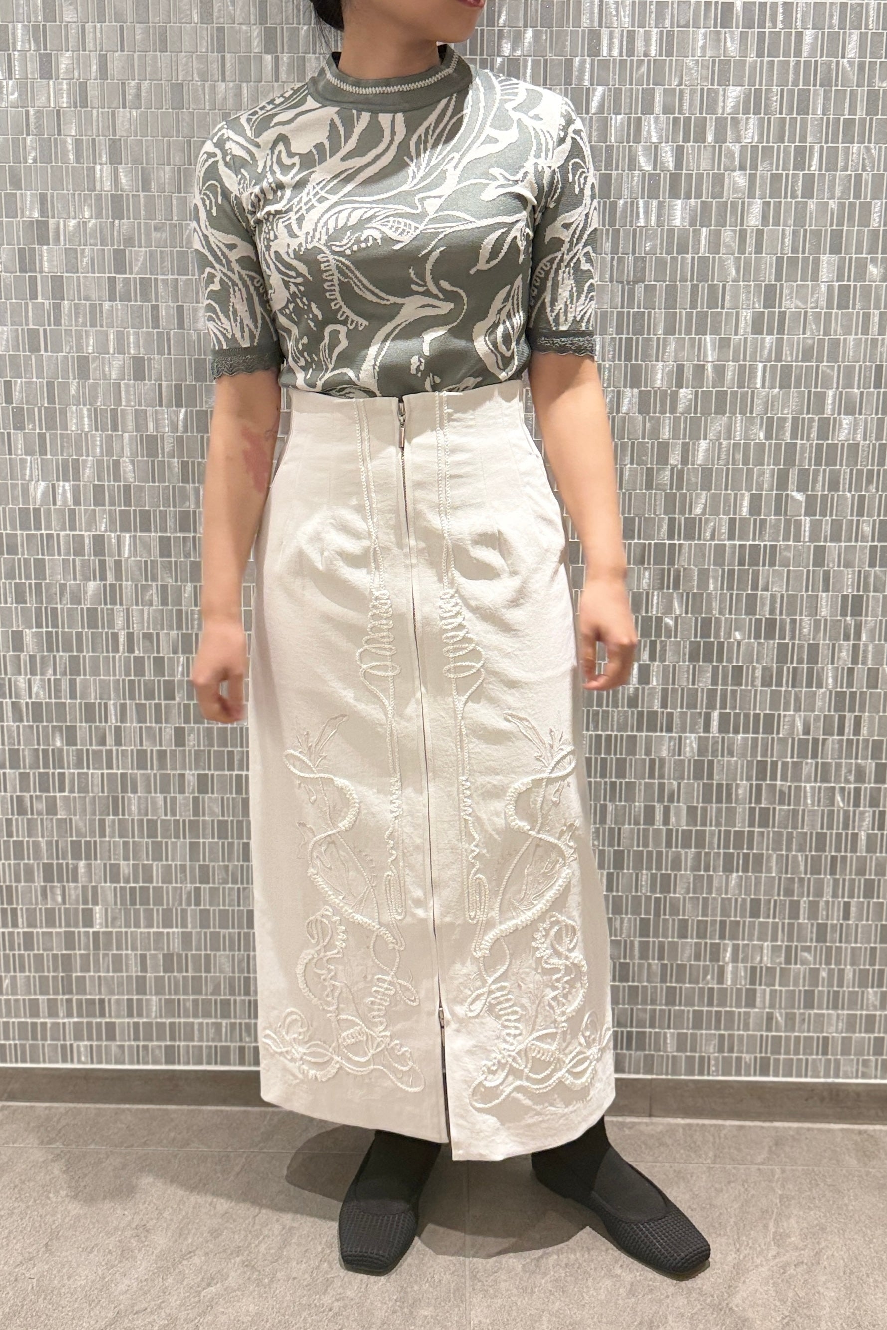 MURRAL Cucurbita embroidered skirt (White)