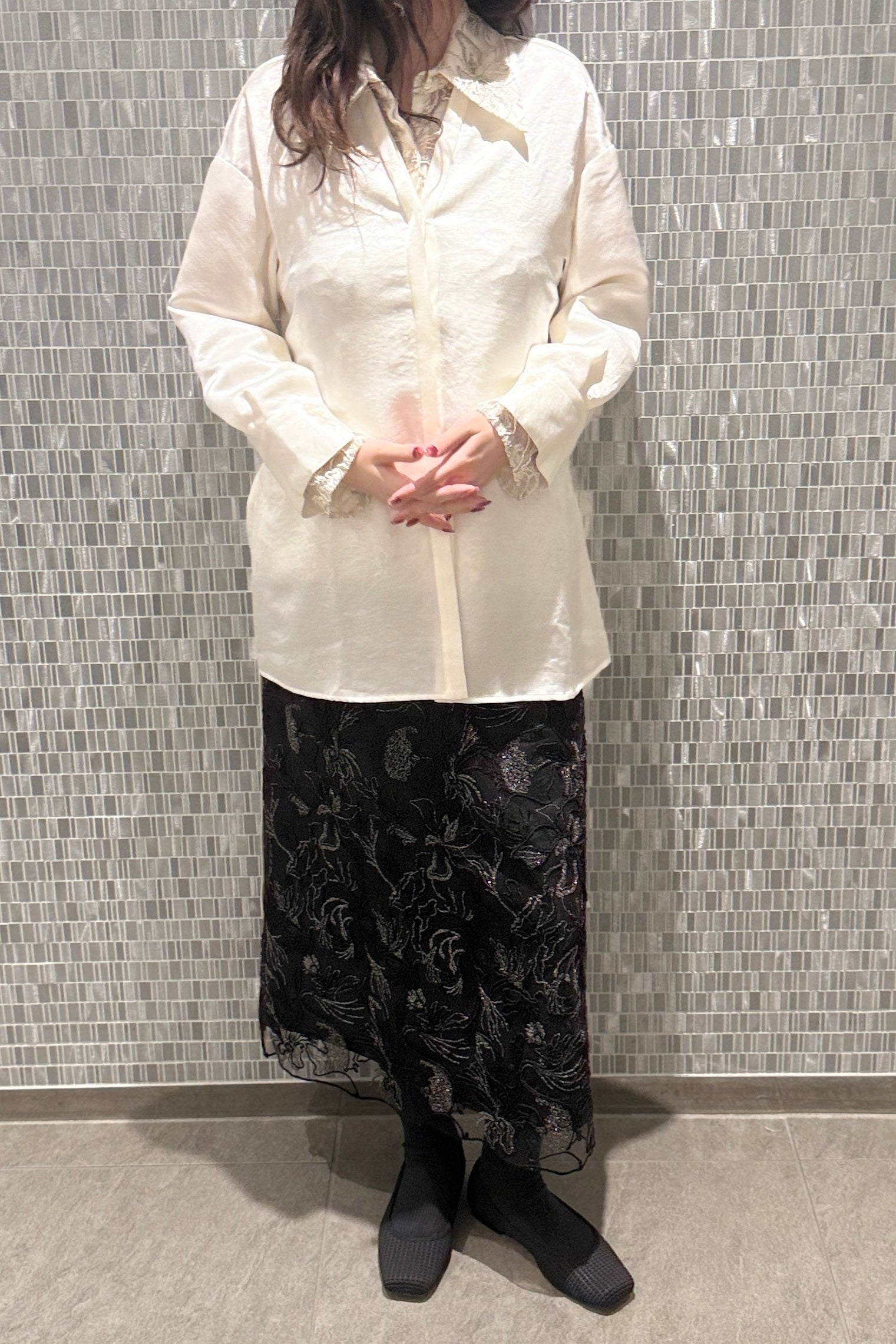 MURRAL Seem flower lace shirt (Ivory)