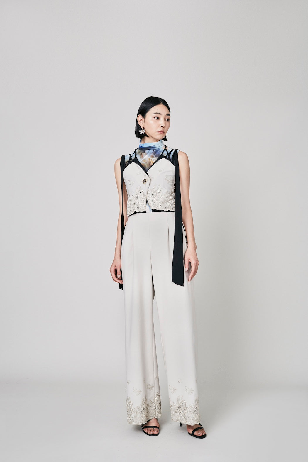 "Wake" sheer sleeveless top (Blue)