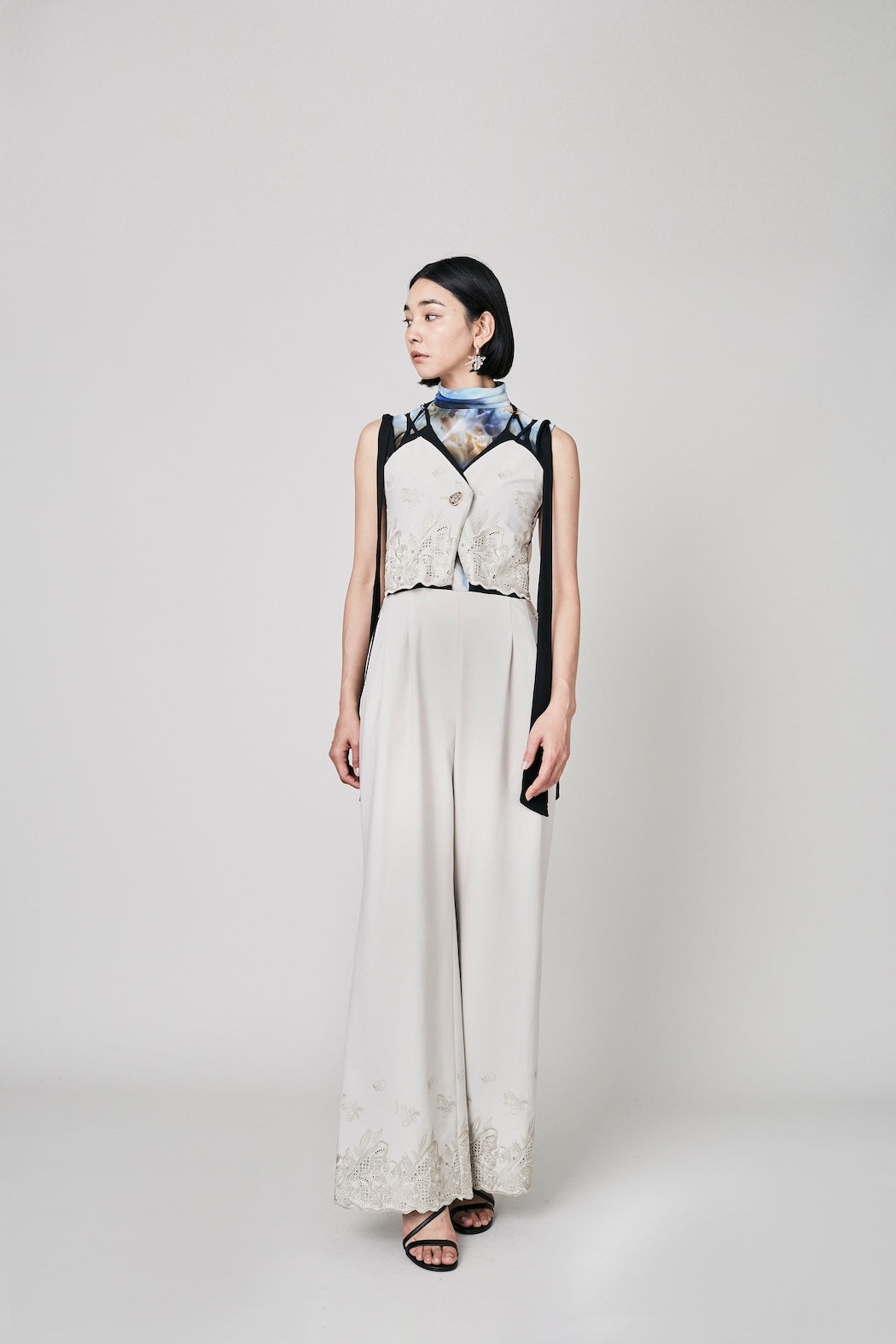 "Wake" sheer sleeveless top (Blue)