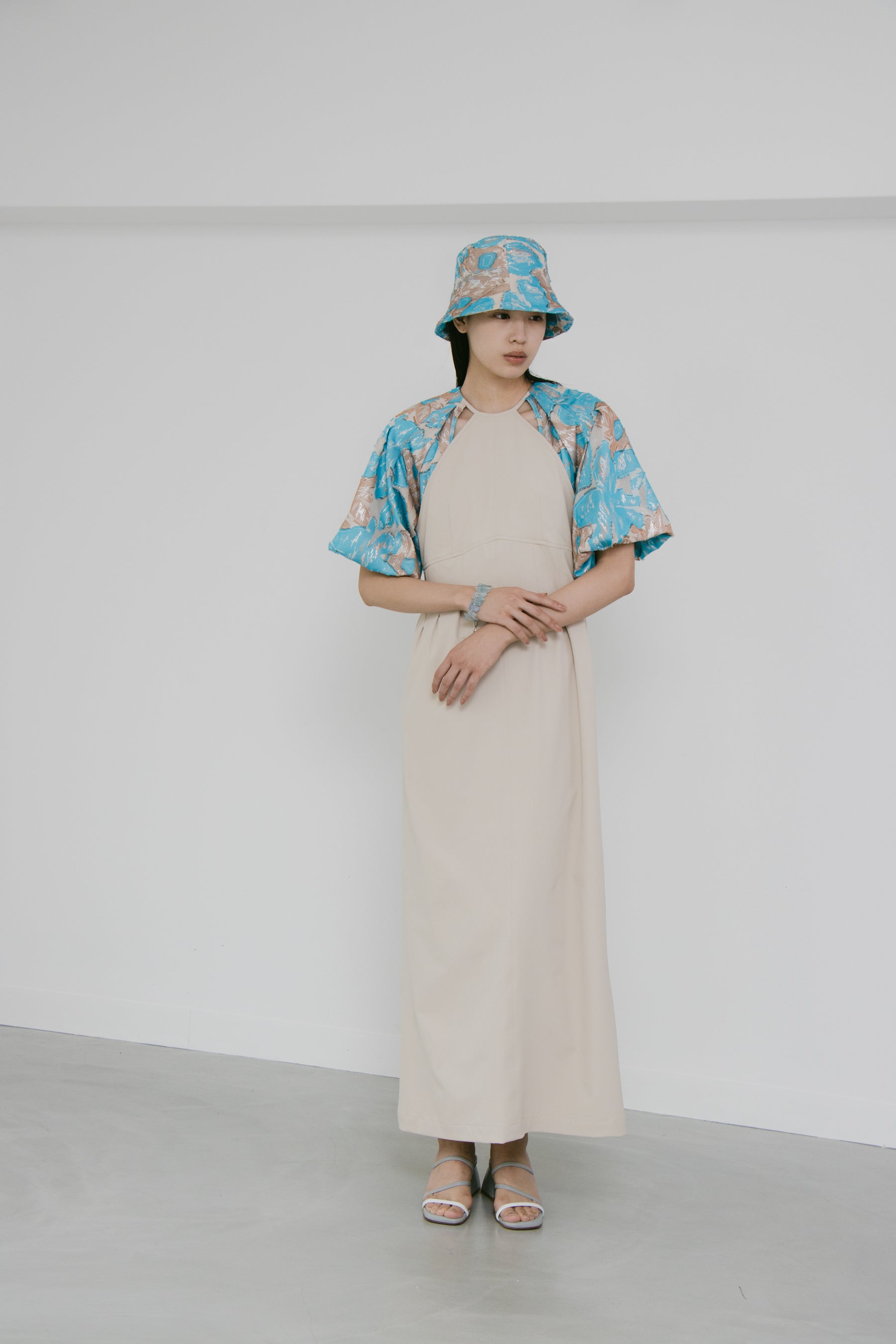 Flower quartz jacquard hat (Light blue)