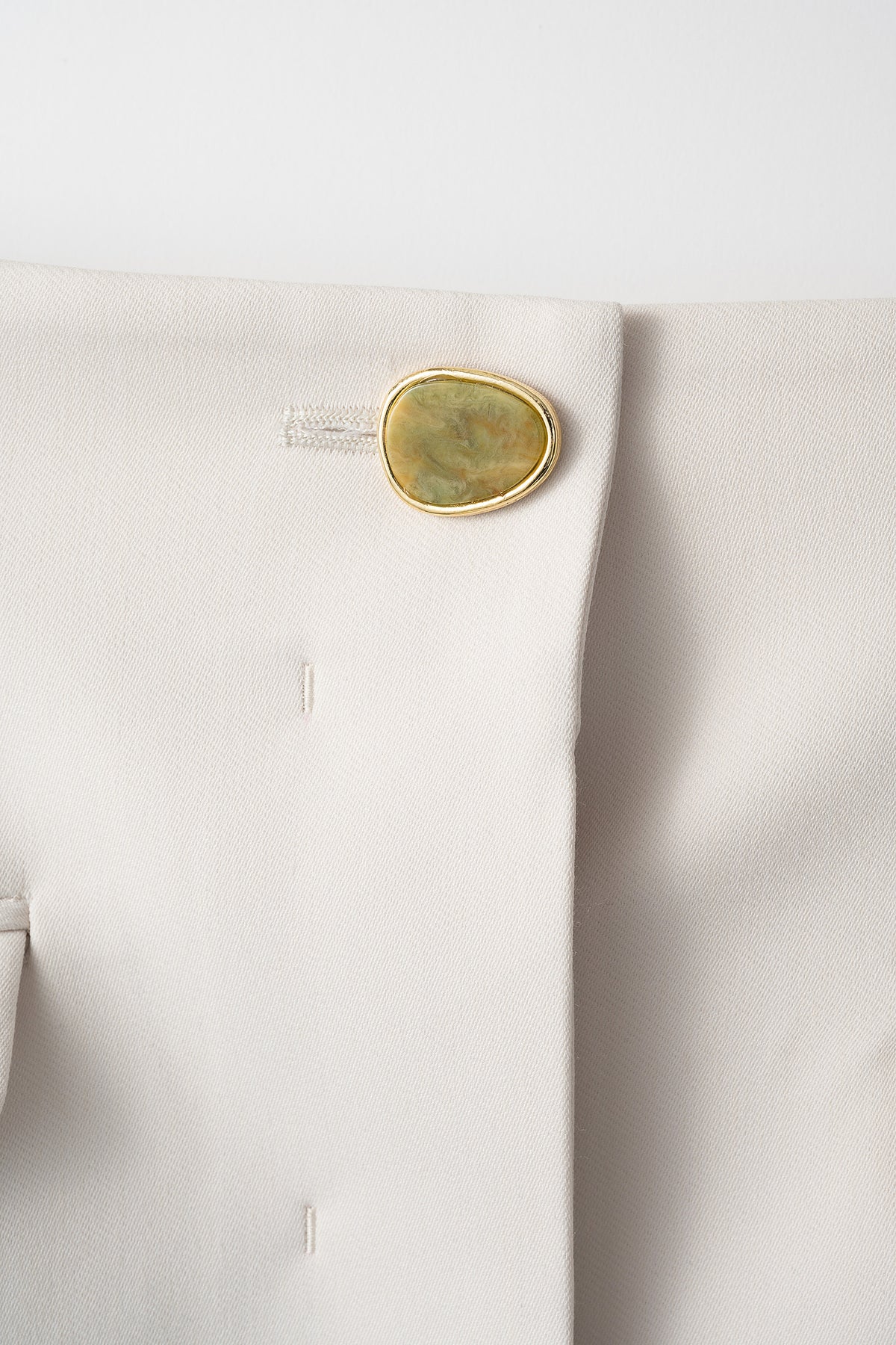 Monochrome wrapped skirt (White)