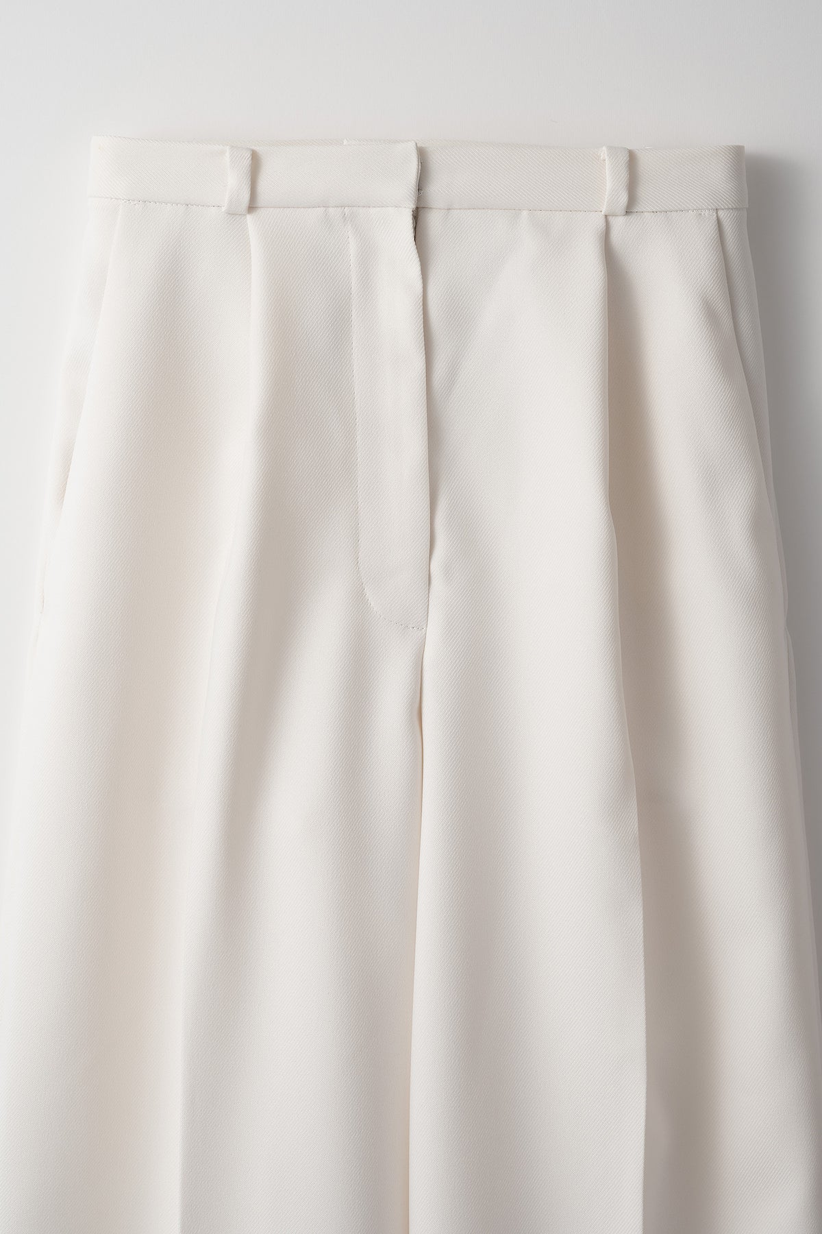 plain wide slacks (White)