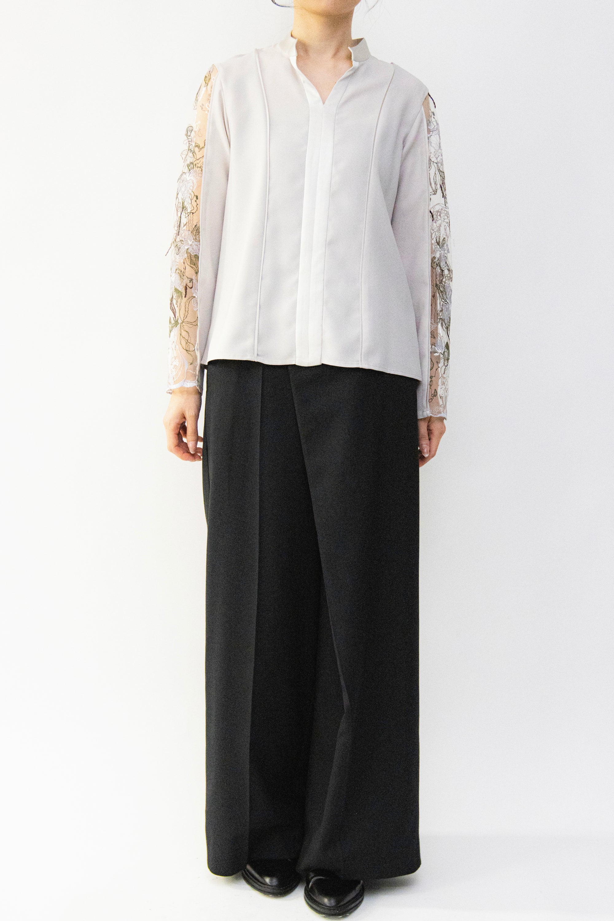 MURRAL Tears flower lace tops (Light gray)