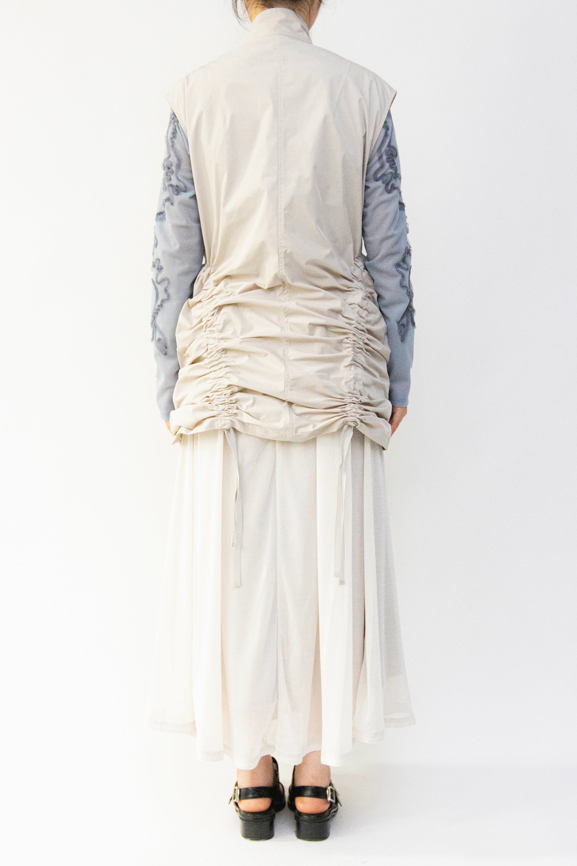 MURRAL Sleeveless gathered military jacket (Light gray)