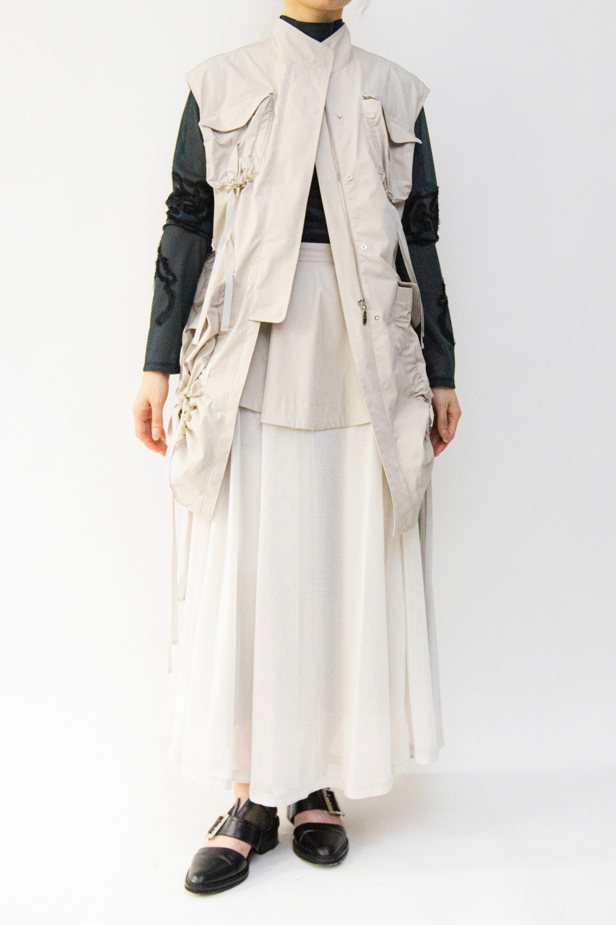 MURRAL Sleeveless gathered military jacket (Brown)