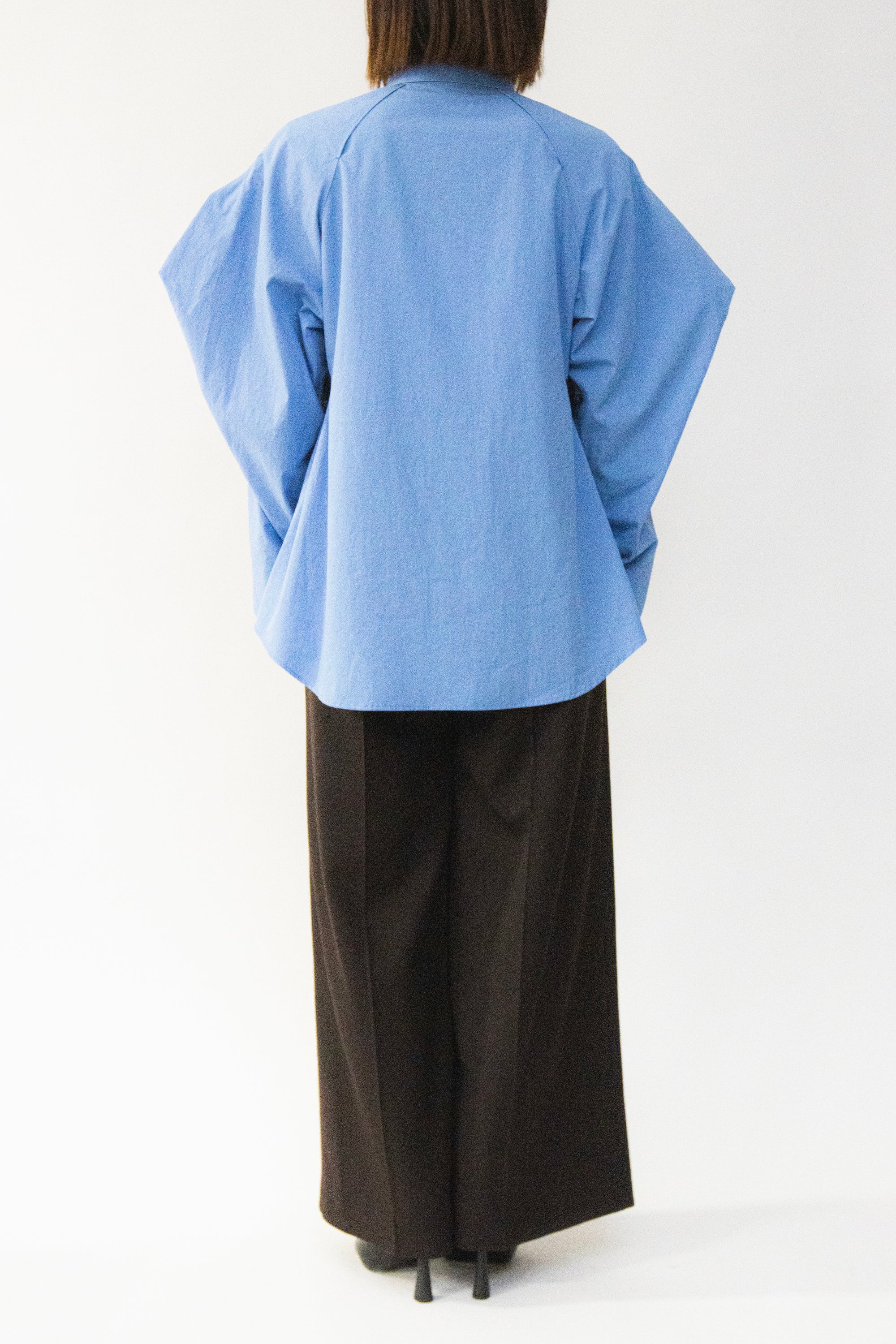 MURRAL Trillium embroidered shirt (Blue)