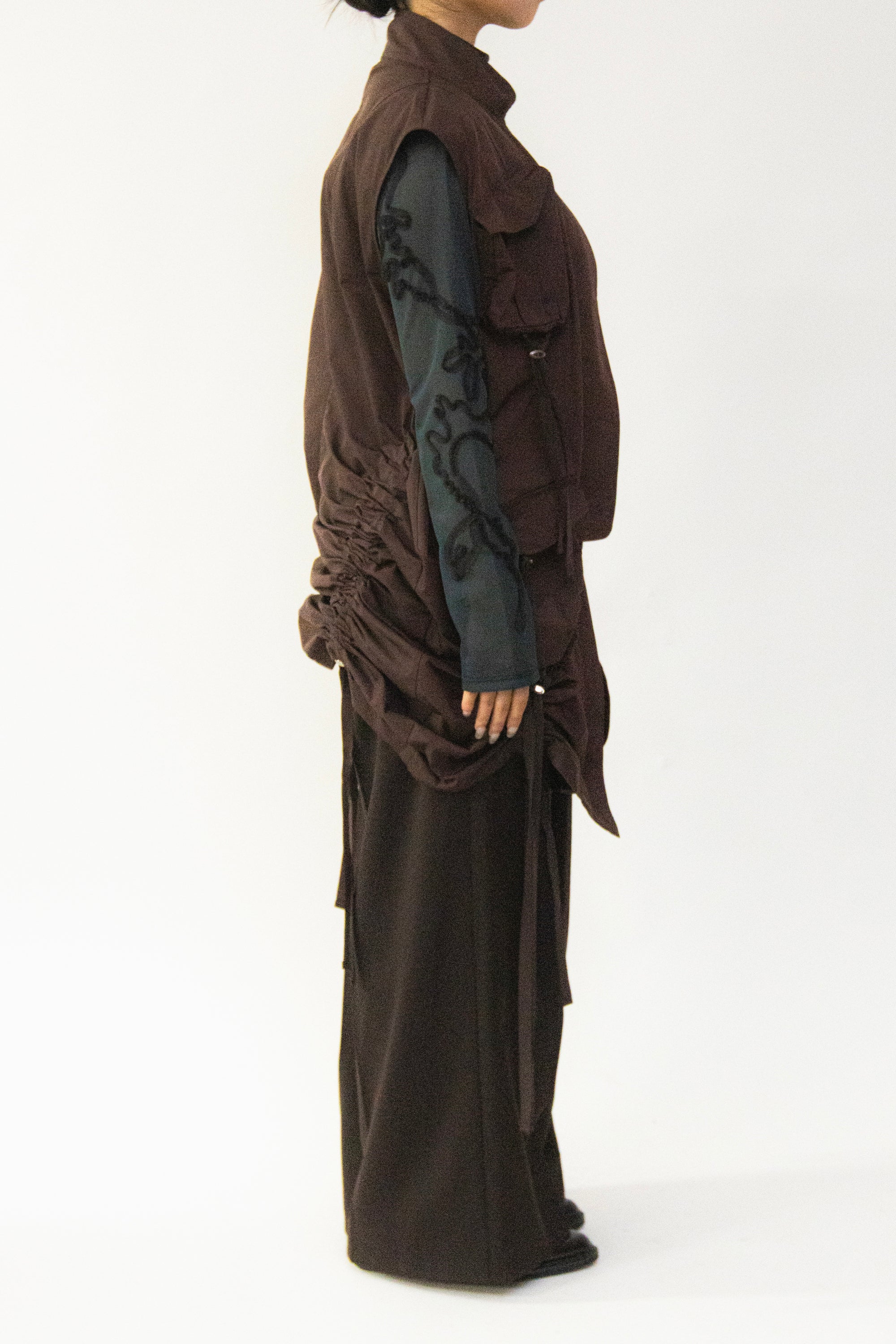 MURRAL Sleeveless gathered military jacket (Brown)
