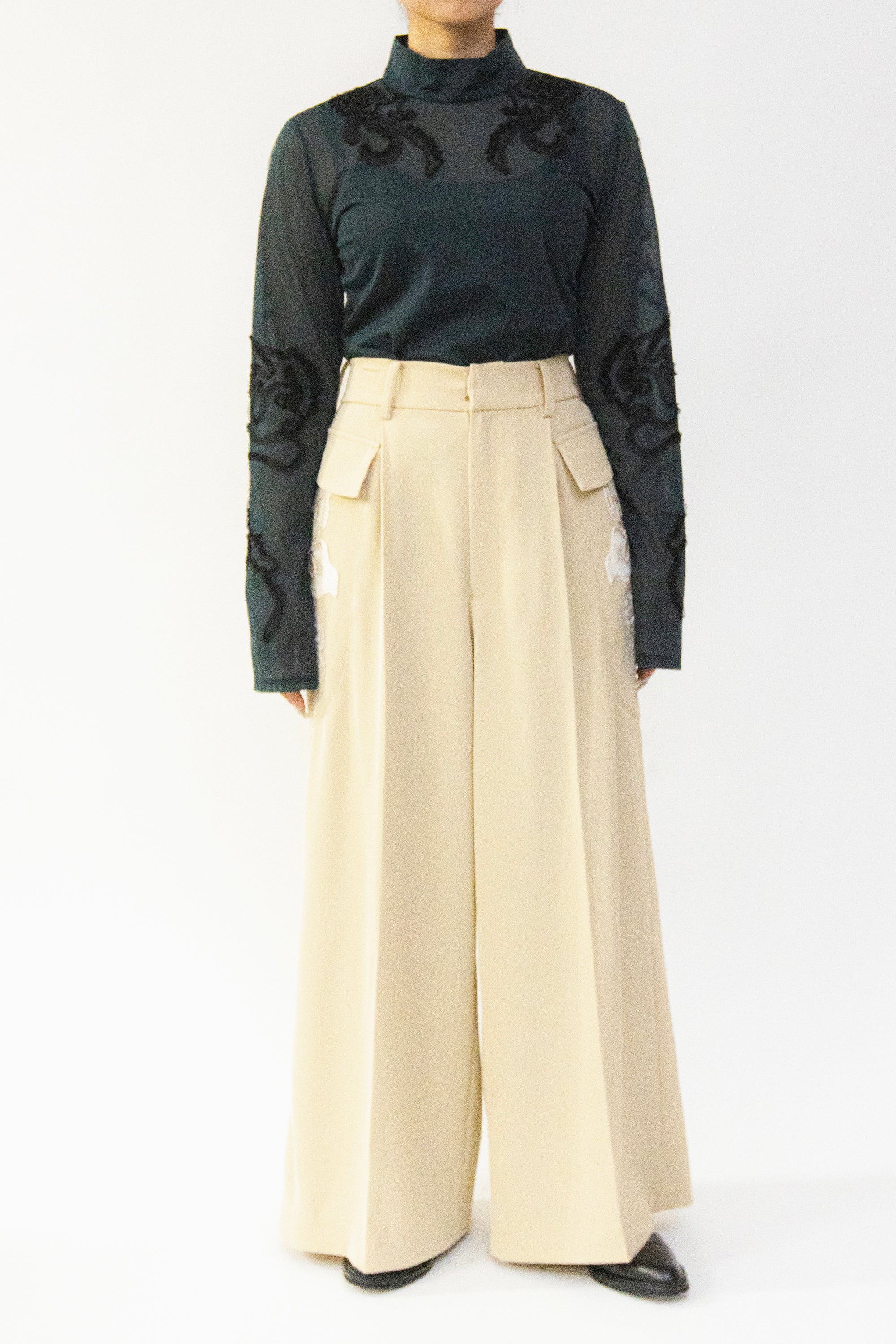 MURRAL Patchwork embroidered slacks (Beige)