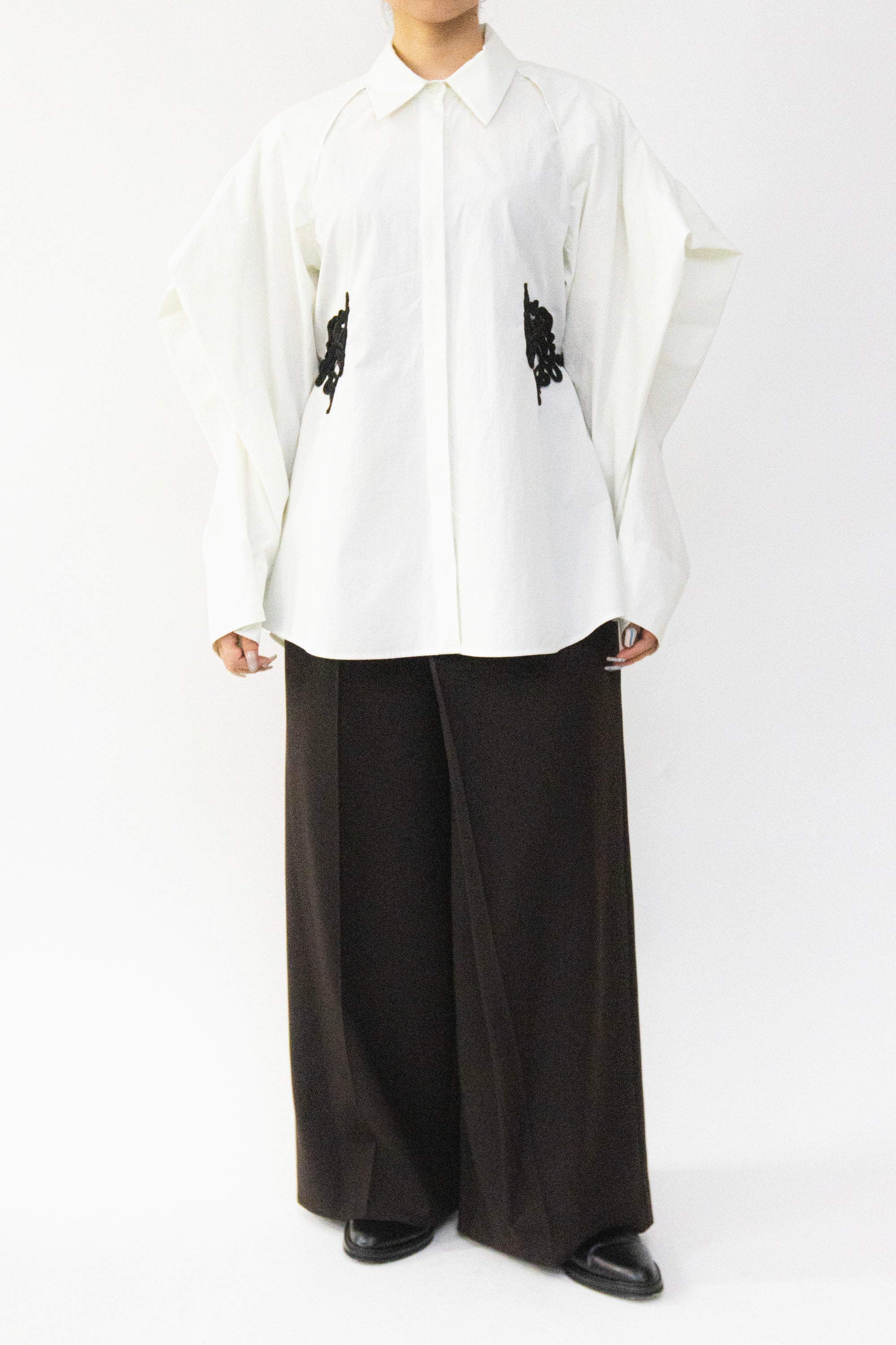 MURRAL Trillium embroidered shirt (Blue)