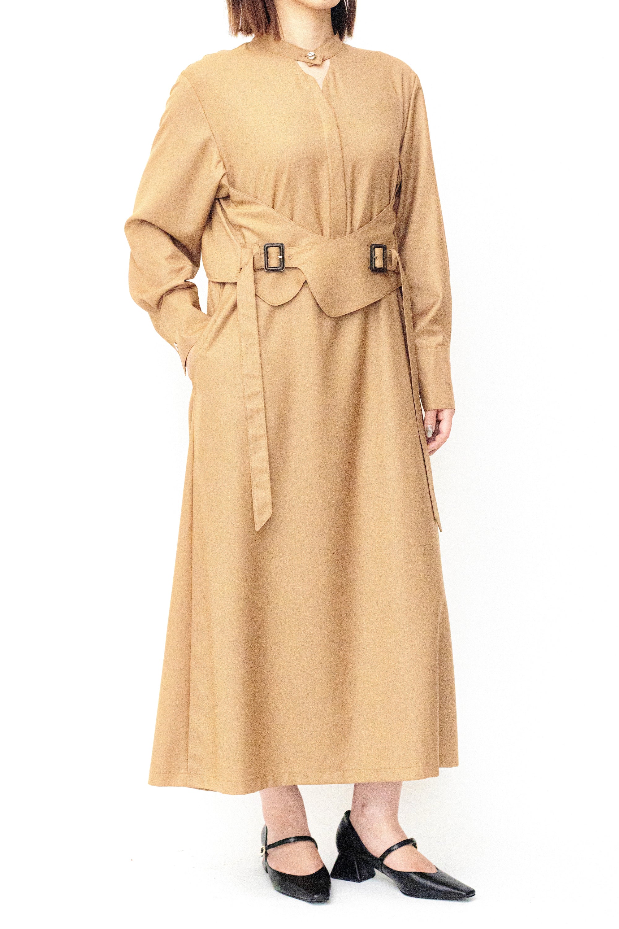 MURRAL Cape belt dress (Beige)