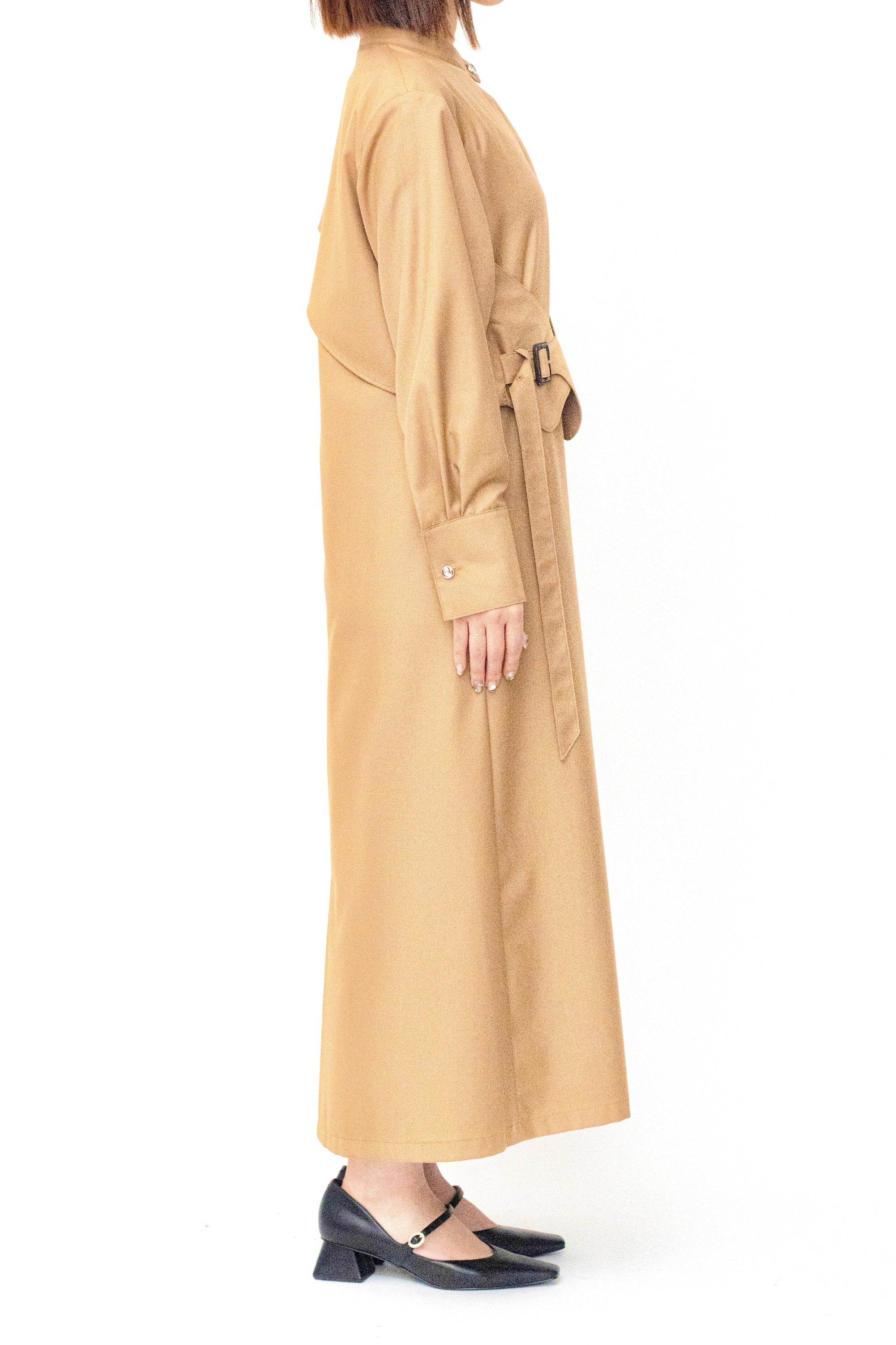 MURRAL Cape belt dress (Beige)