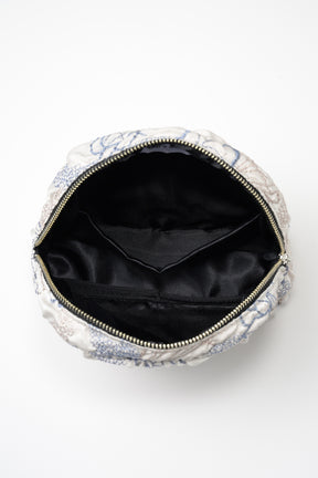 Quartz embroidery pouch (Ivory)
