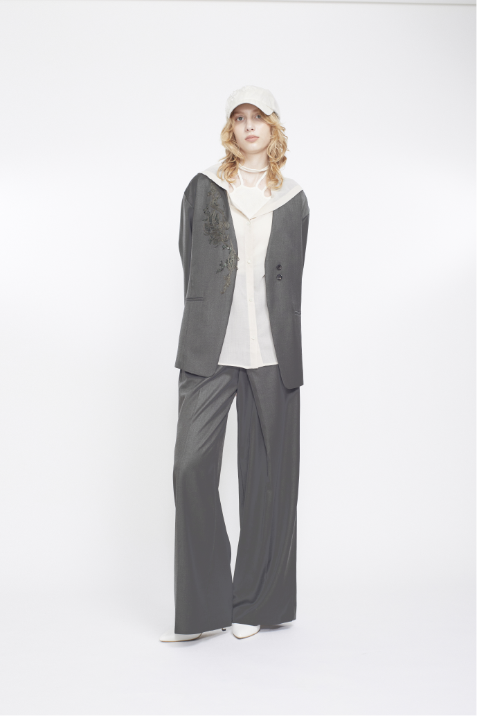 Veil embroidered jacket (Khaki)