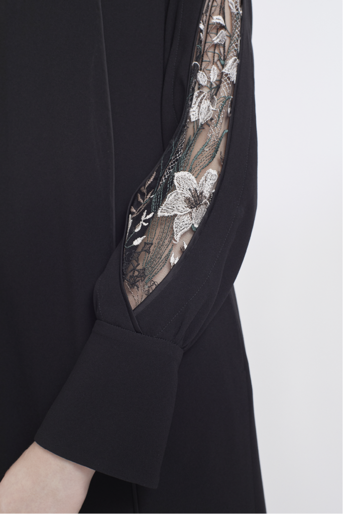 Petal sleeve lace dress (Black)