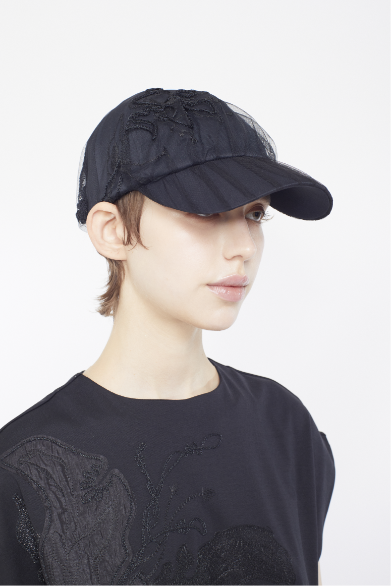 Nerine embroidered tulle cap (Black)