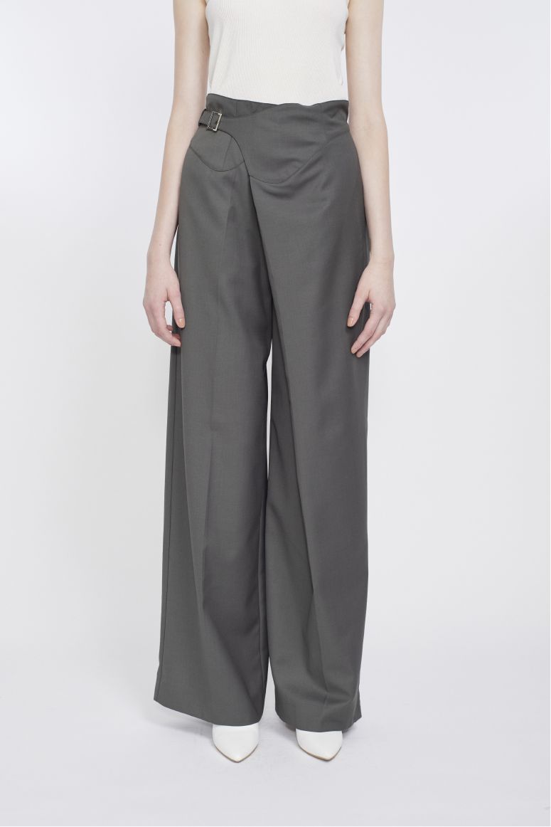 Gurkha asymmetry slacks (Khaki)
