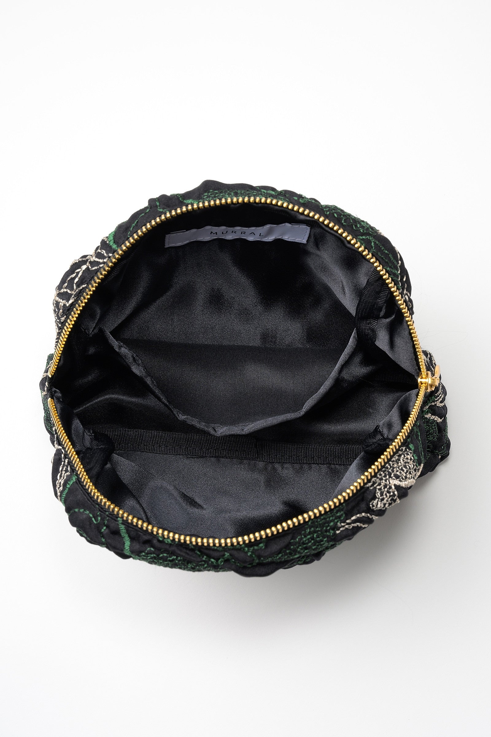 Quartz embroidery pouch (Black)