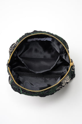 Quartz embroidery pouch (Black)