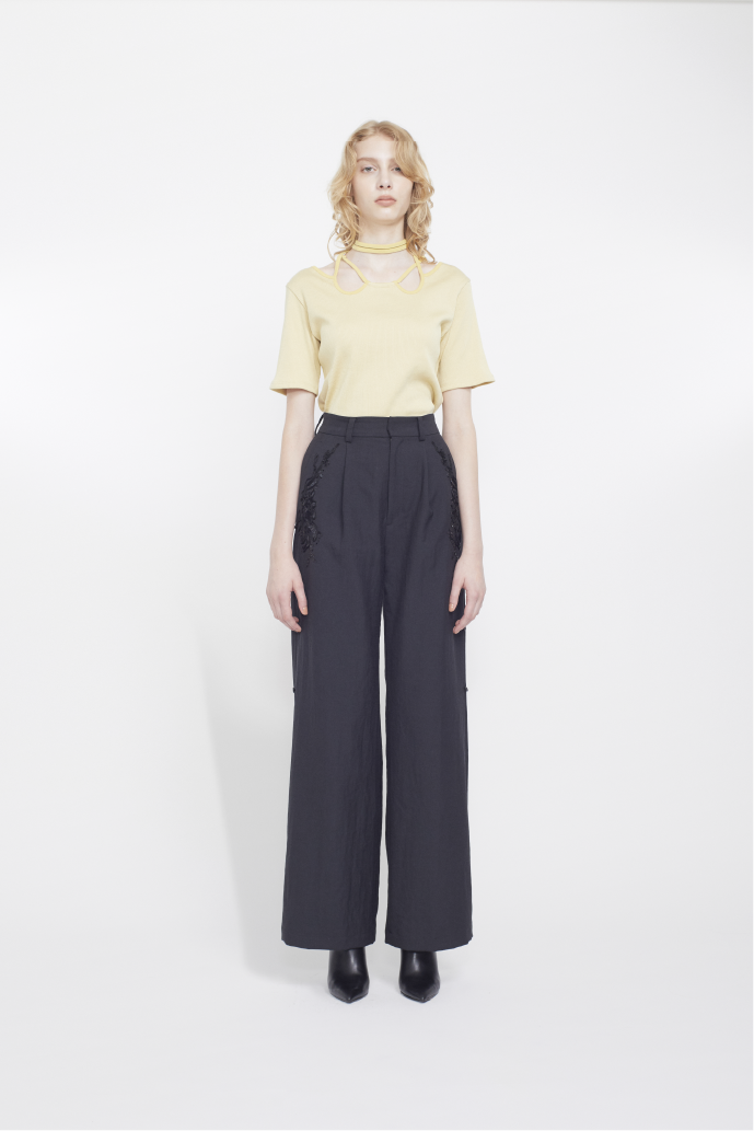 Veil embroidered layered slacks (Black)