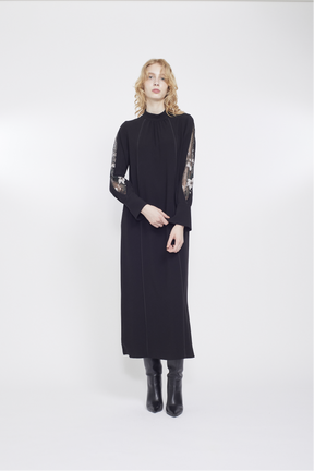 Petal sleeve lace dress (Black)