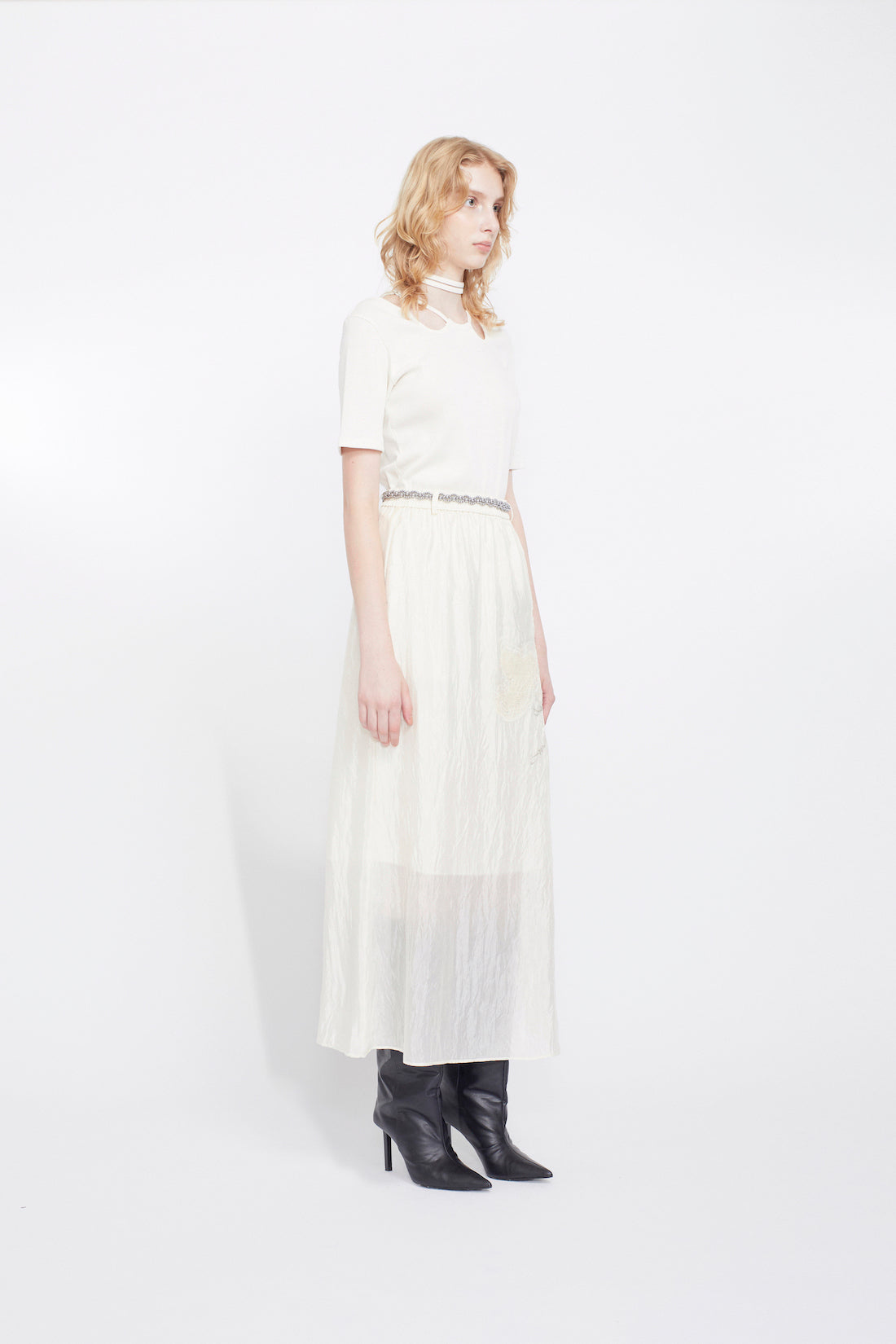 Flutter patchwork embroidered skirt (White)