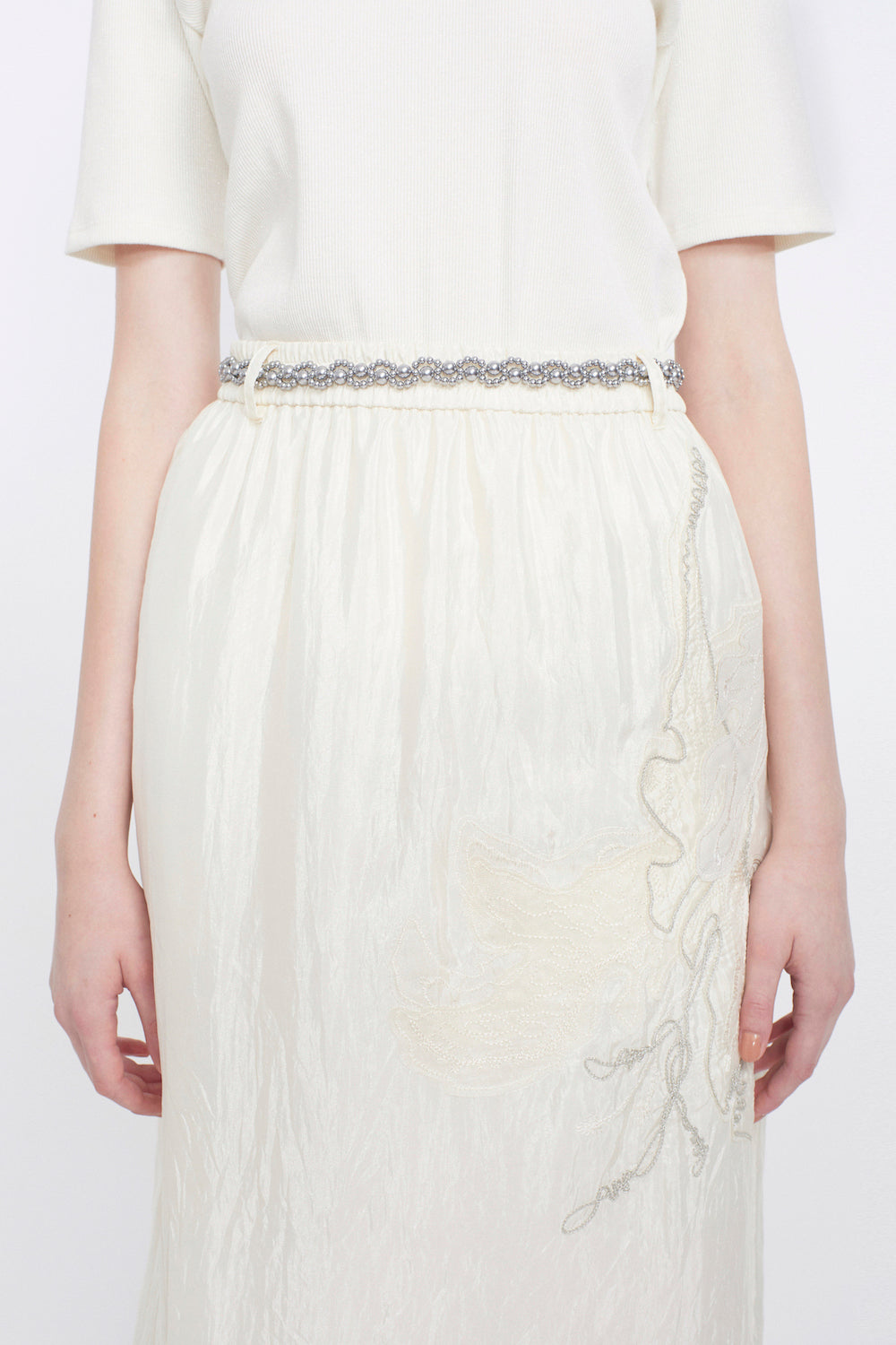 Flutter patchwork embroidered skirt (White)